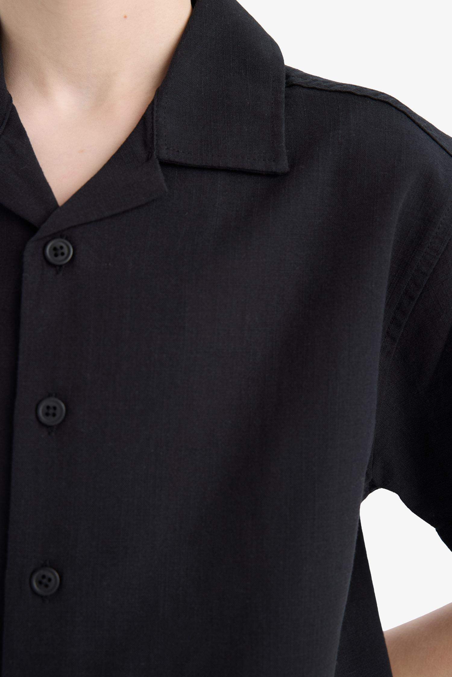 Рубашка для мальчика Oversize с широким кроем, поло воротник, короткий рукав с эффектом льна