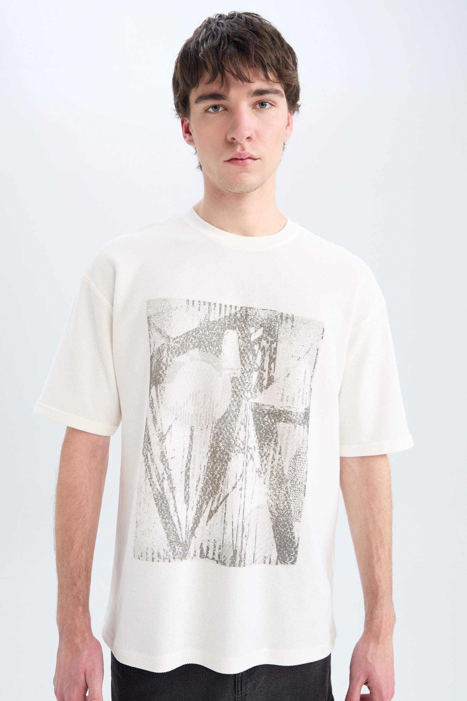 Boxy Fit Crew Neck Short Sleeve T-Shirt