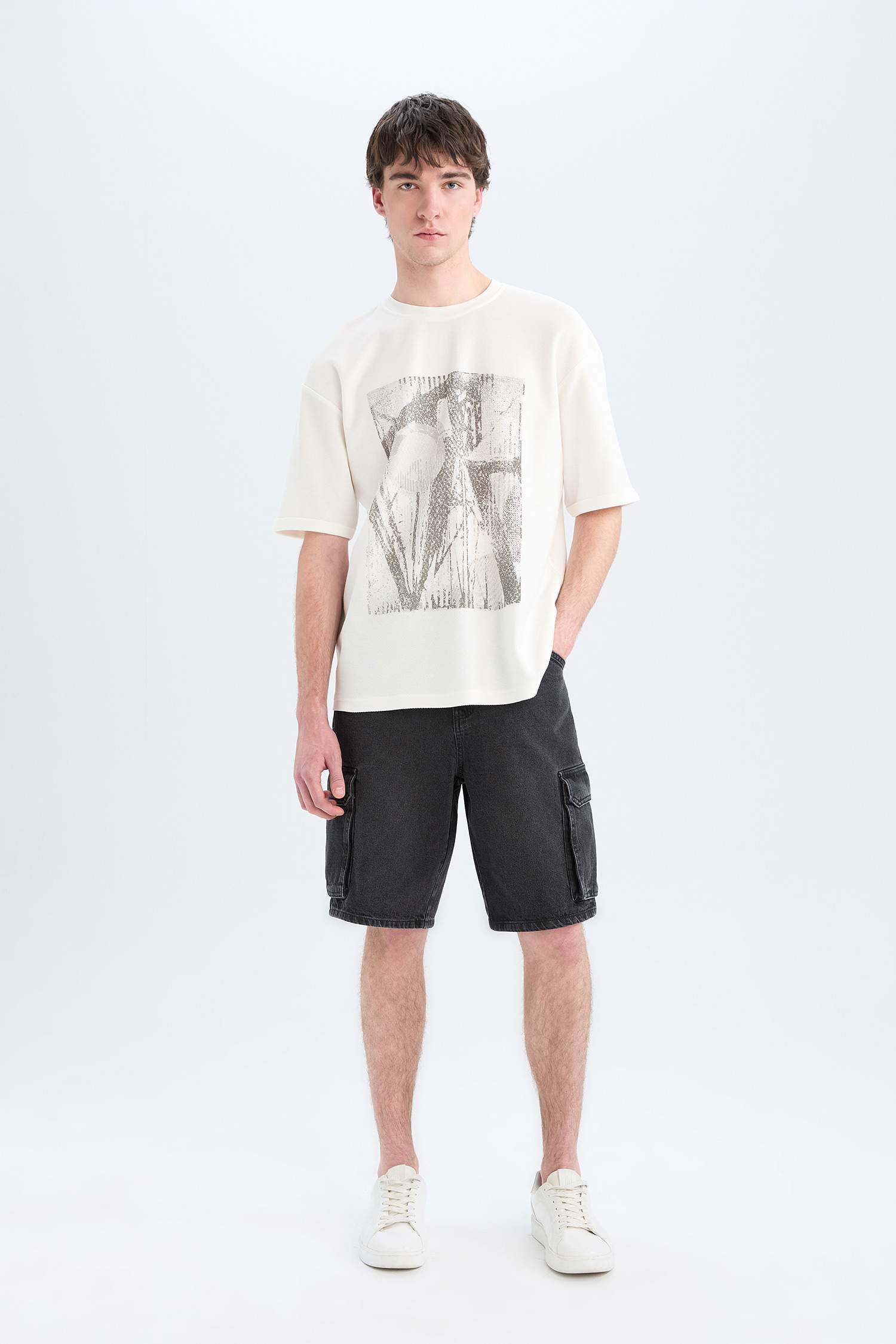 Boxy Fit Crew Neck Short Sleeve T-Shirt