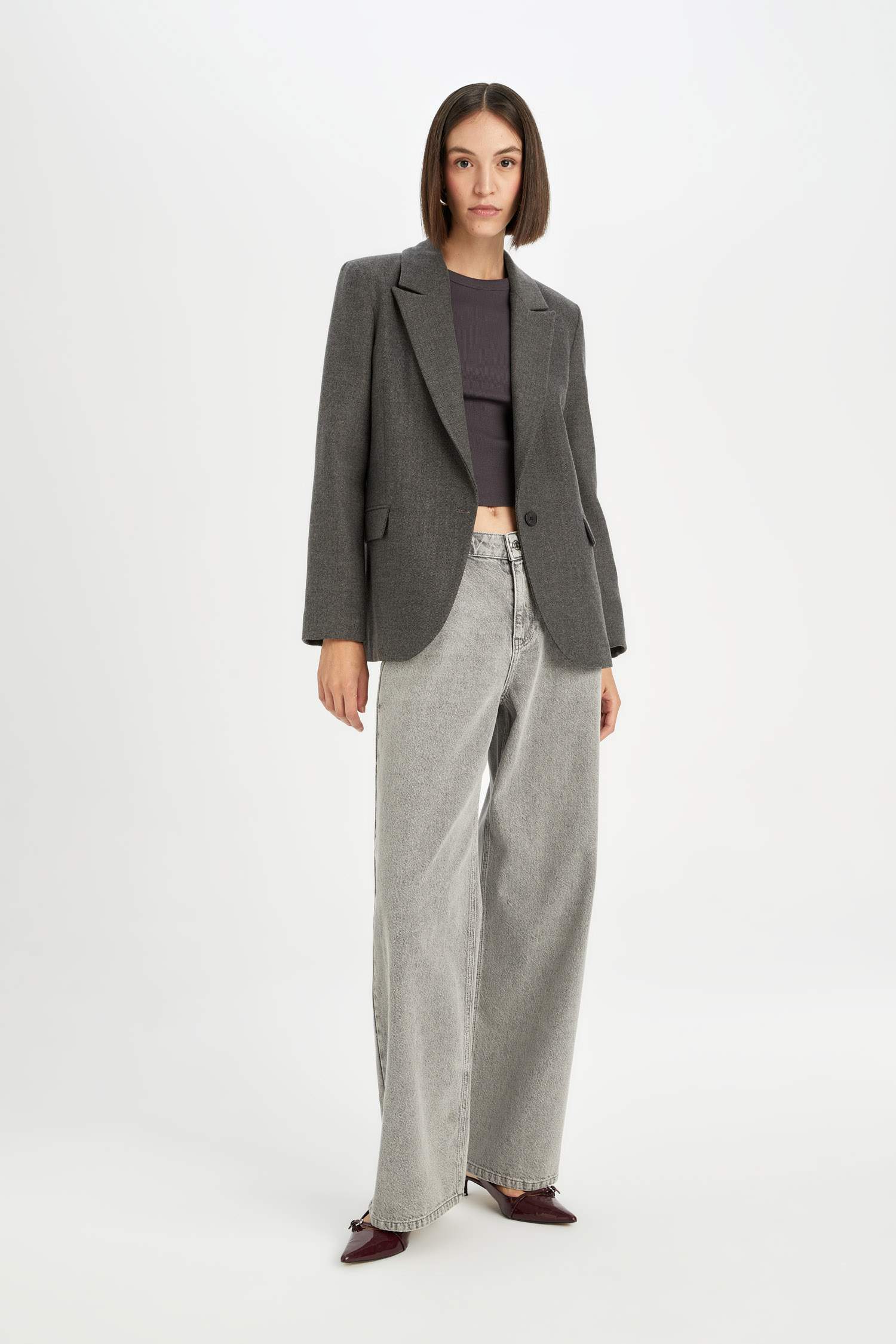 جاكيت بليزر واسع برقبة بليزر