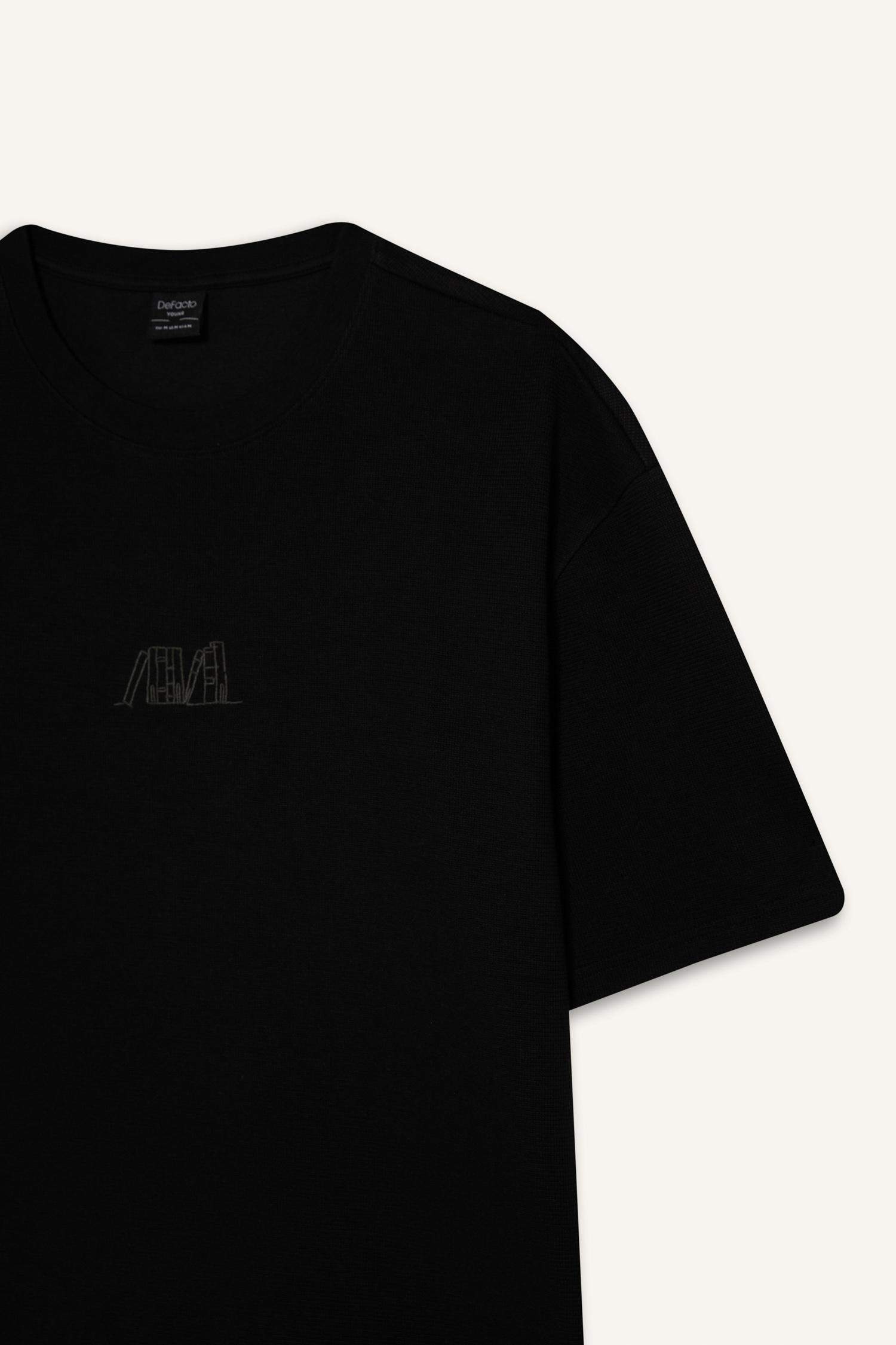 Футболка оверсайз с круглым вырезом и принтом, с коротким рукавом