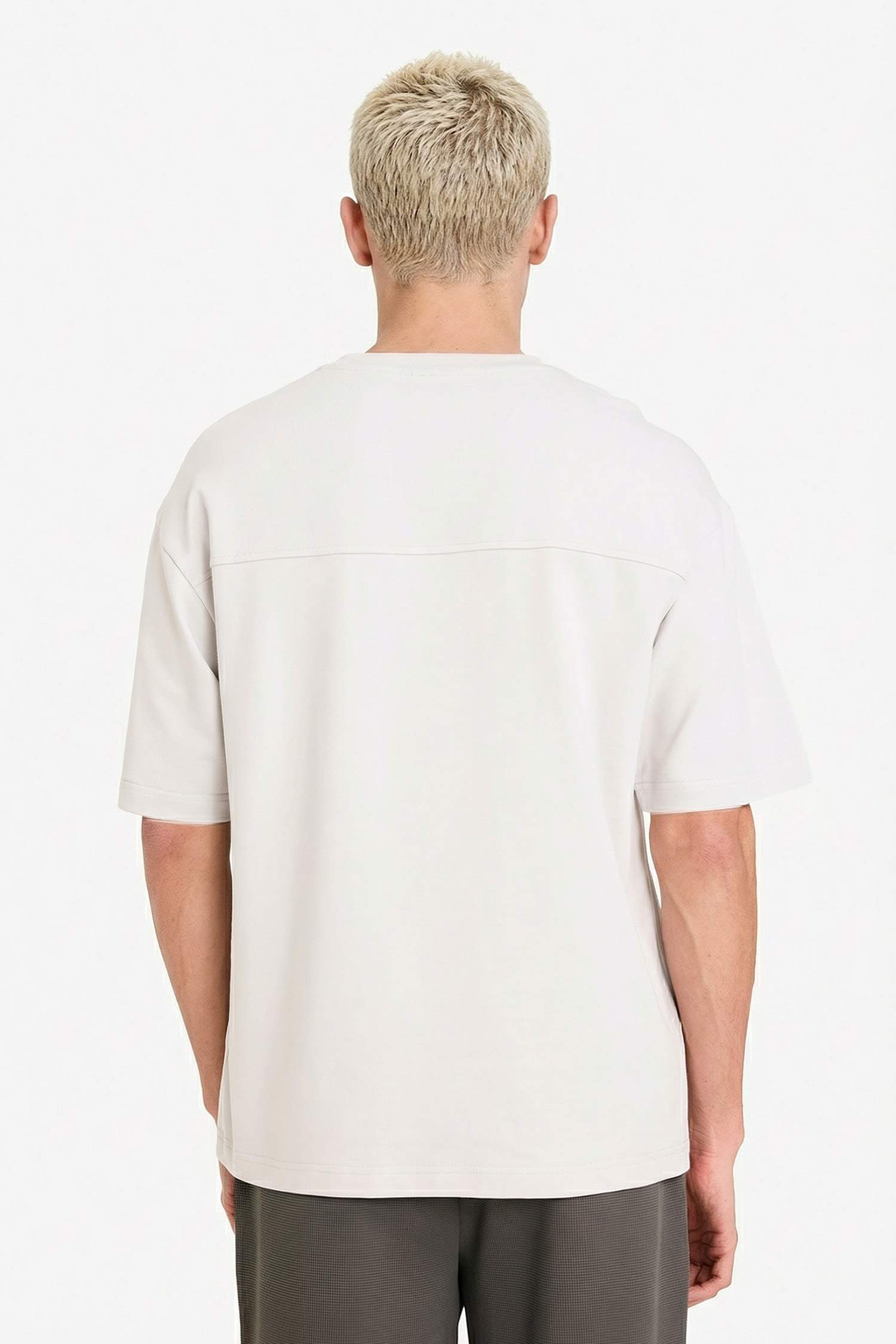 Ауа өткізетін Boxy Fit футболка