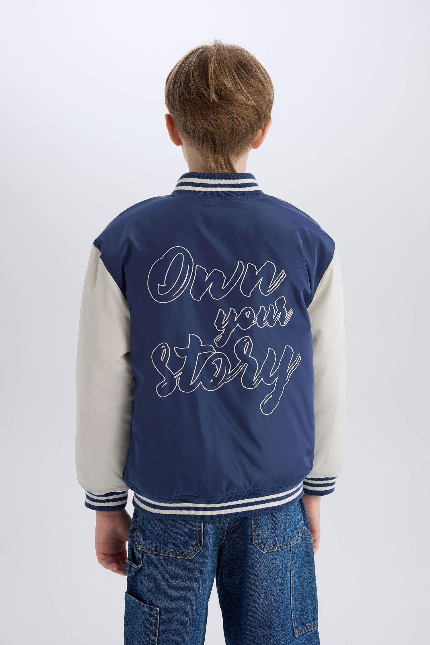 Erkek Çocuk Kolej Yaka Sırt Baskılı Çıtçıtlı Bomber Mont