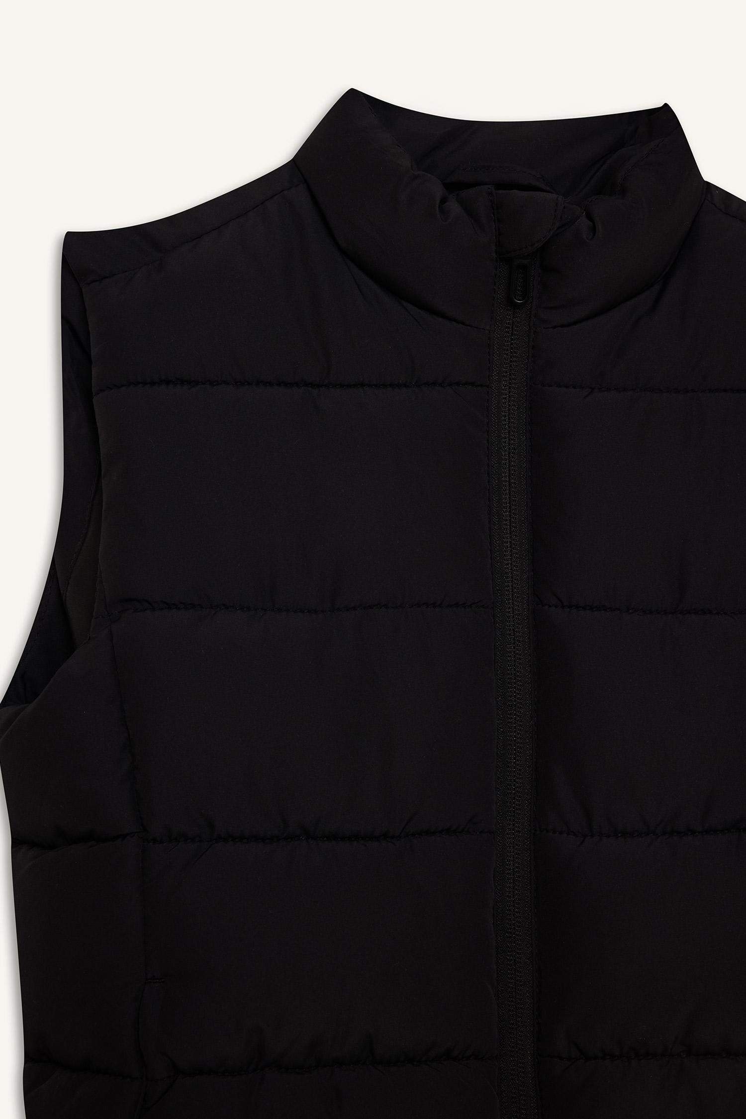 Erkek Çocuk Su Geçirmez Fermuarlı Basic Düz Dik Yaka Yelek