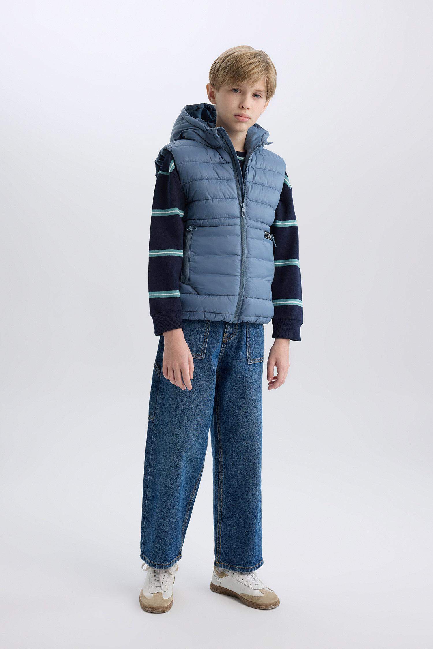 Erkek Çocuk Su Geçirmez Kapüşonlu Fermuarlı Şişme Yelek