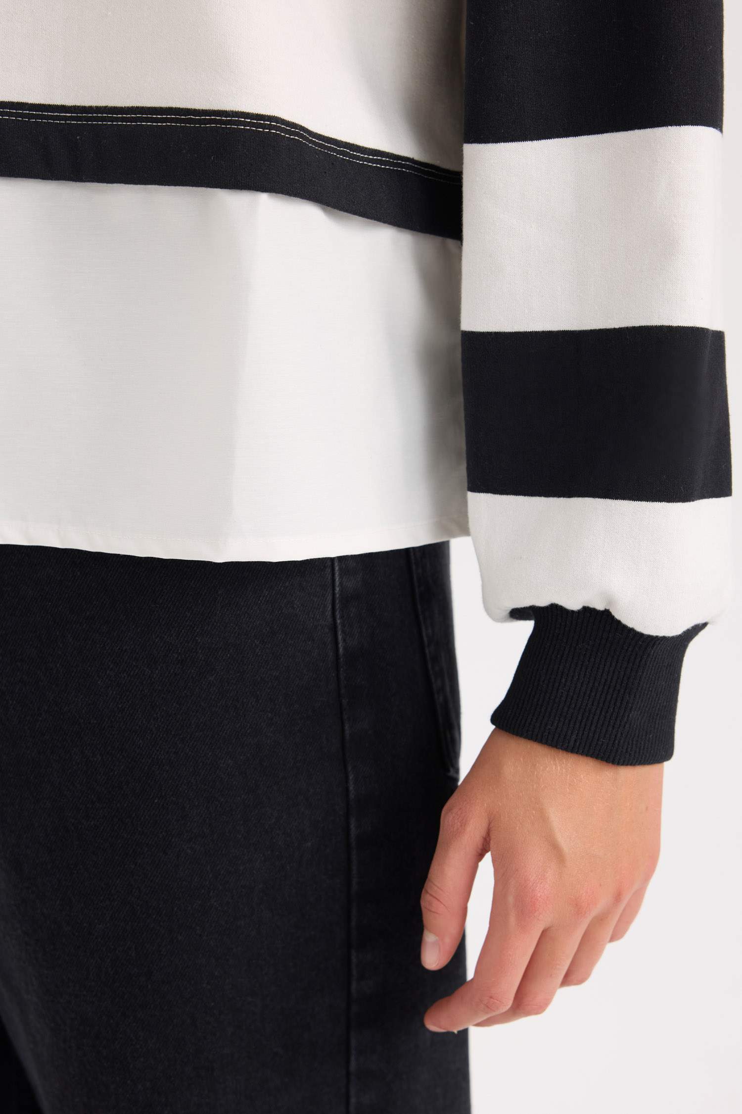 релакс пішімі жолақ поло жаға Свитер