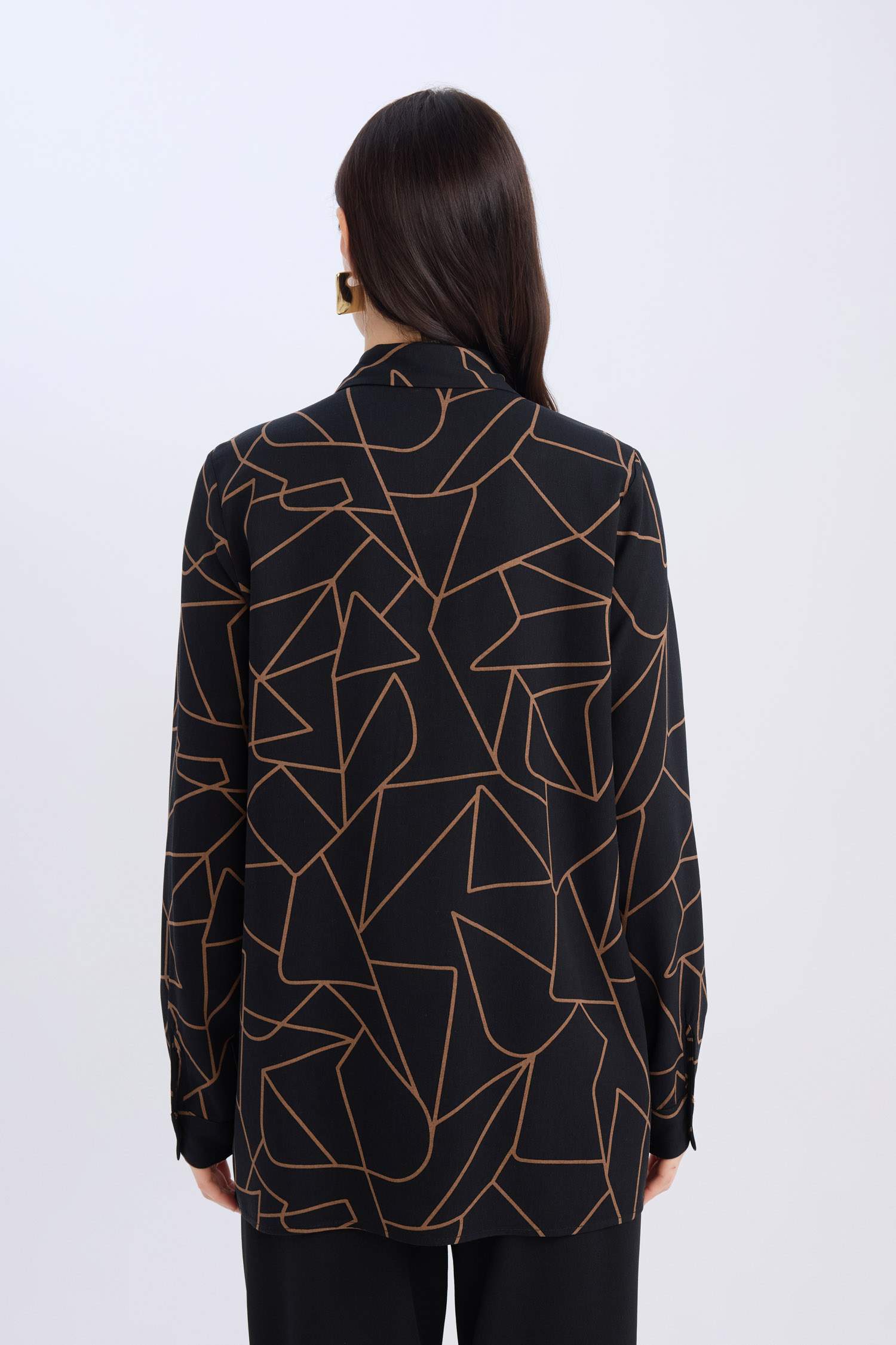 Regular Fit Fiyonk Yaka Belmando Uzun Kollu Gömlek