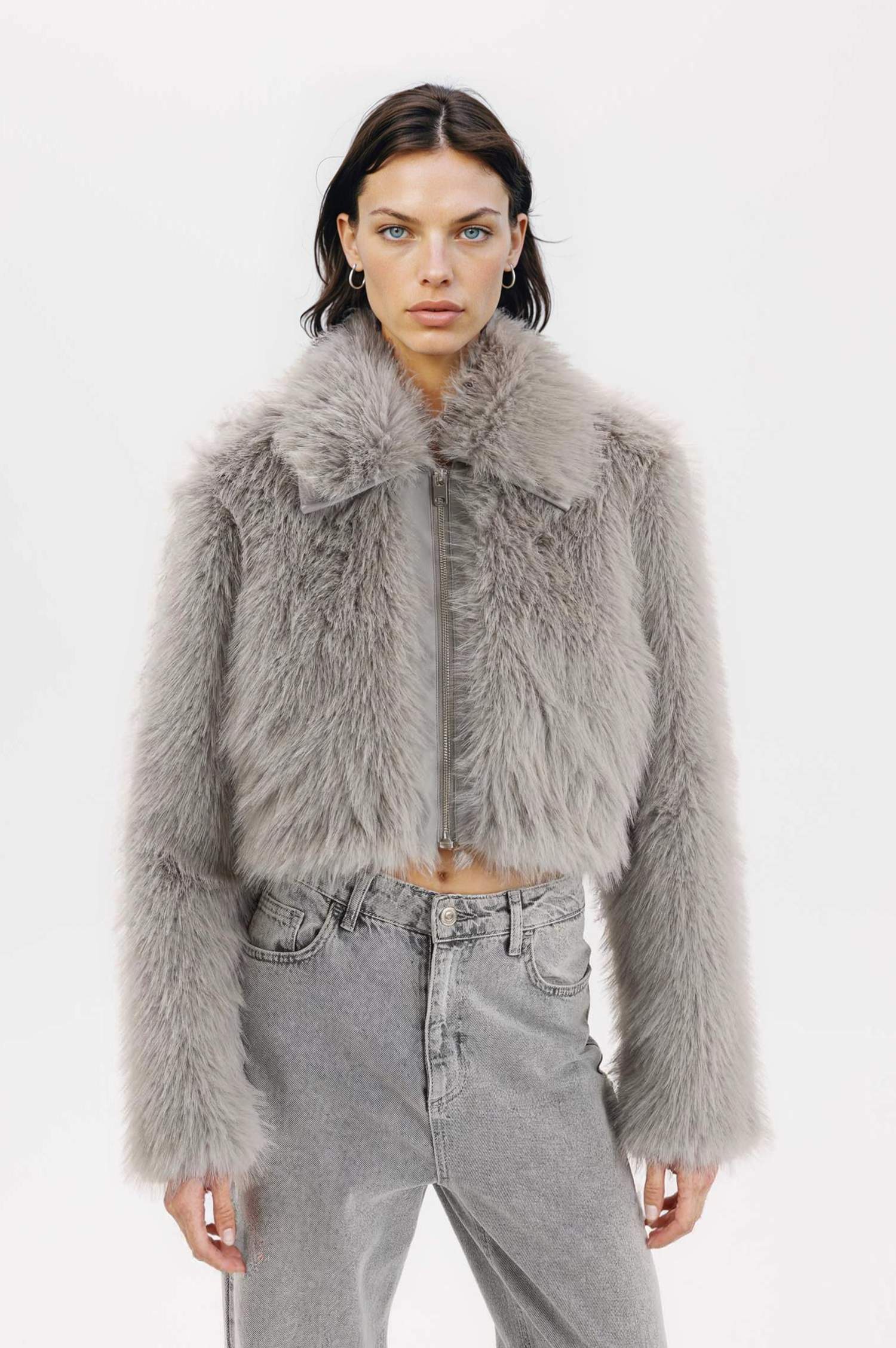 Regular Fit Cepli Fermuarlı Kısa Suni Kürk Ceket Mont