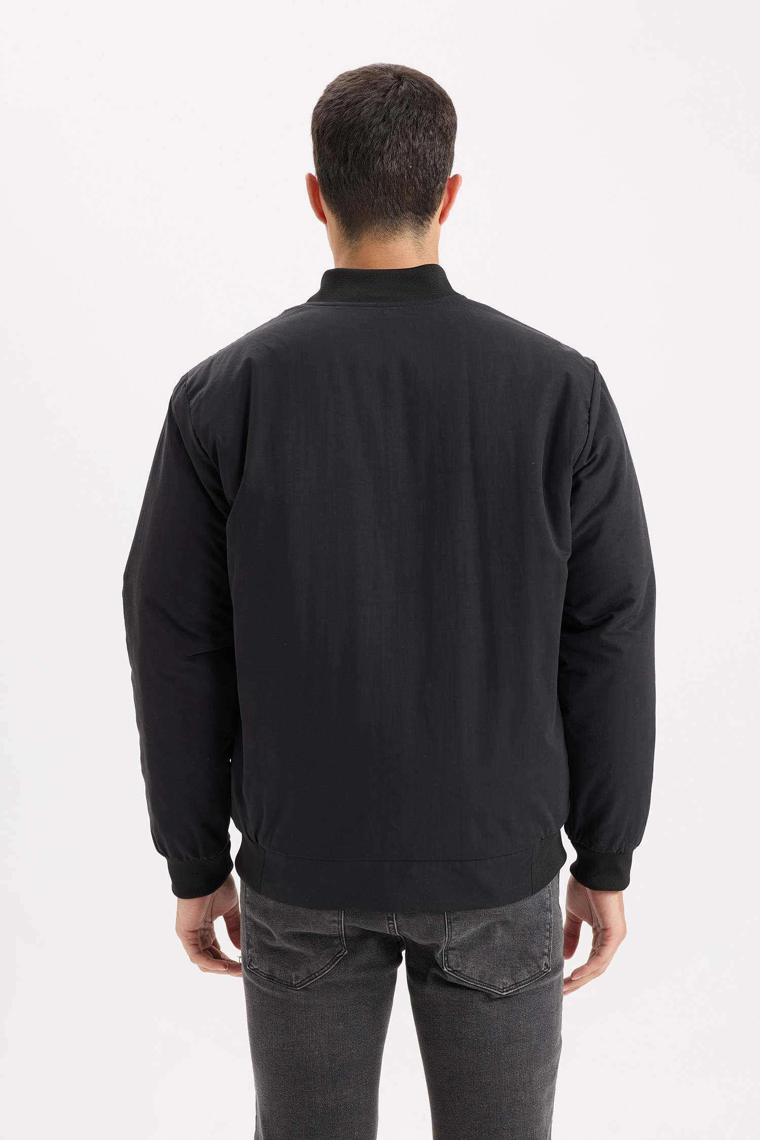 جاكيت دودون قصة عادية بومبر طارد للماء