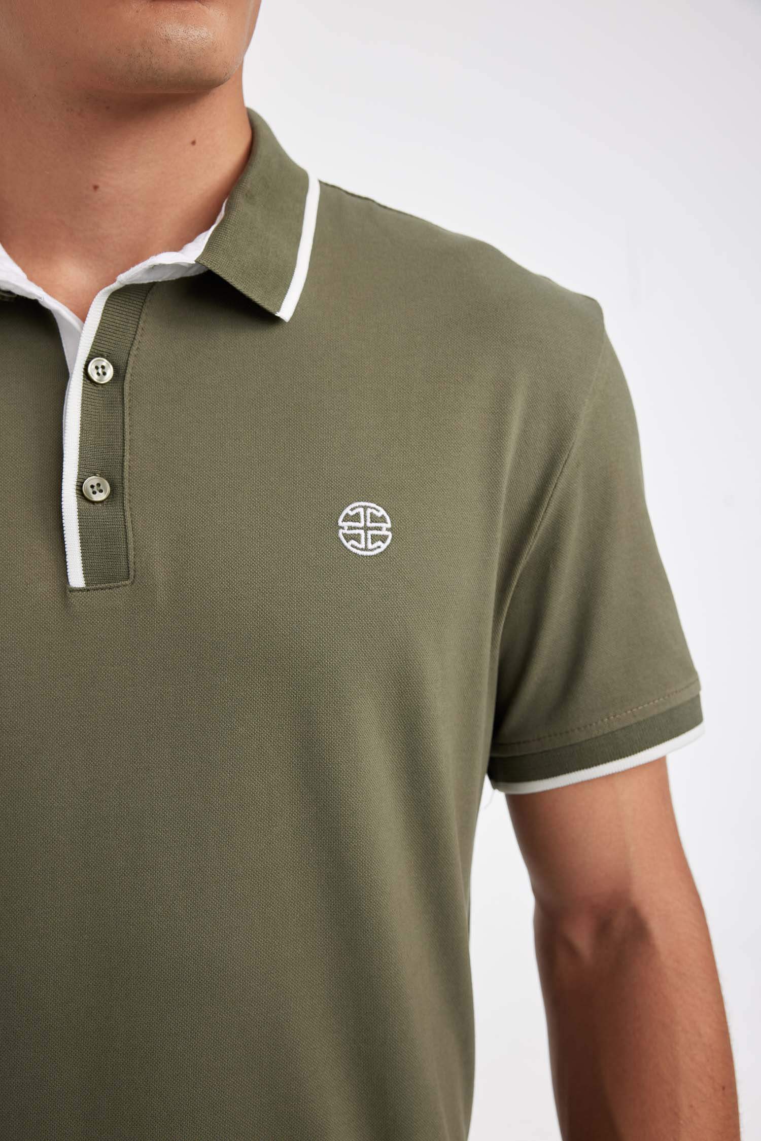 New Regular Fit Pique Polo T-Shirt