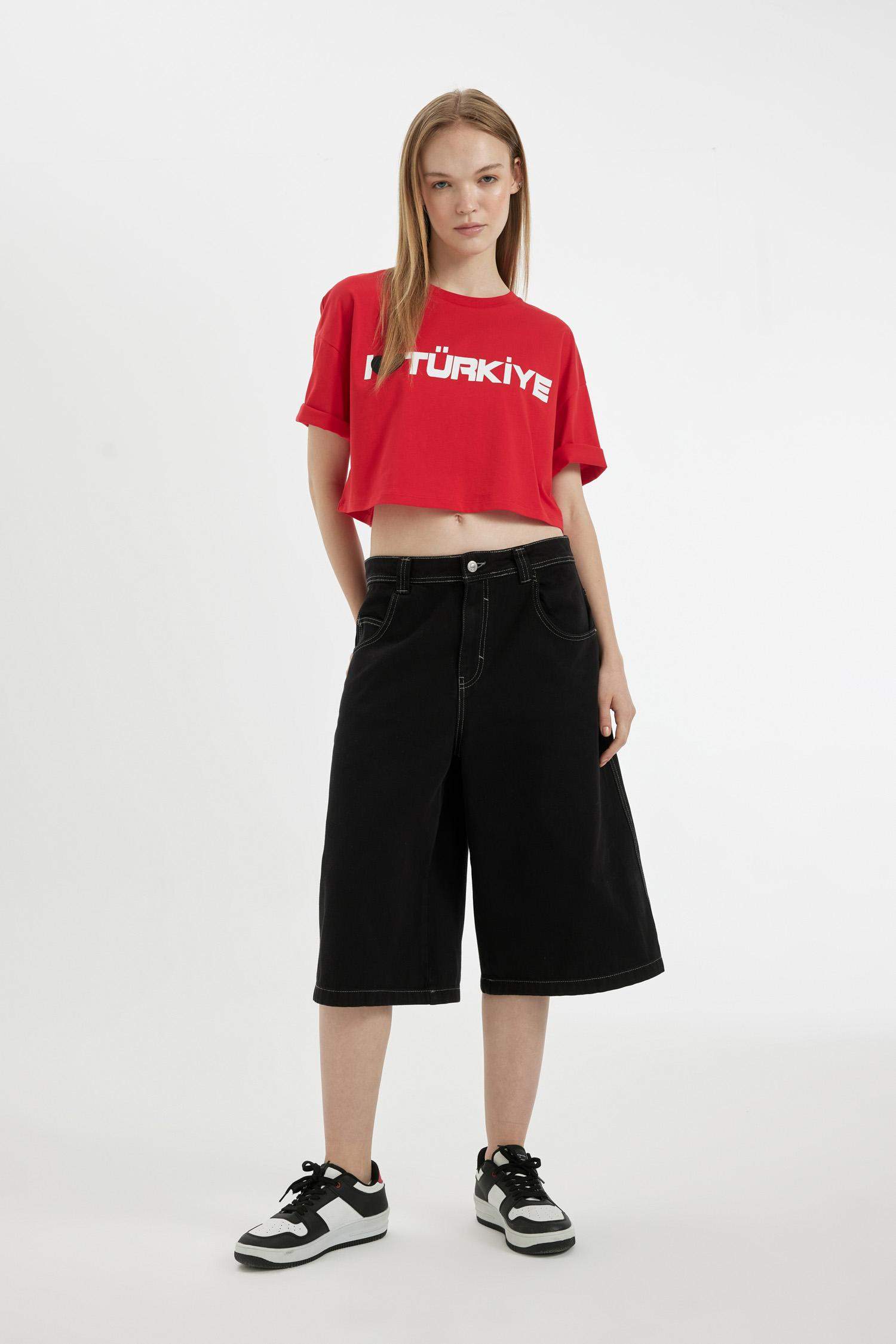 Oversize Fit Printed Short Sleeve T-Shirt