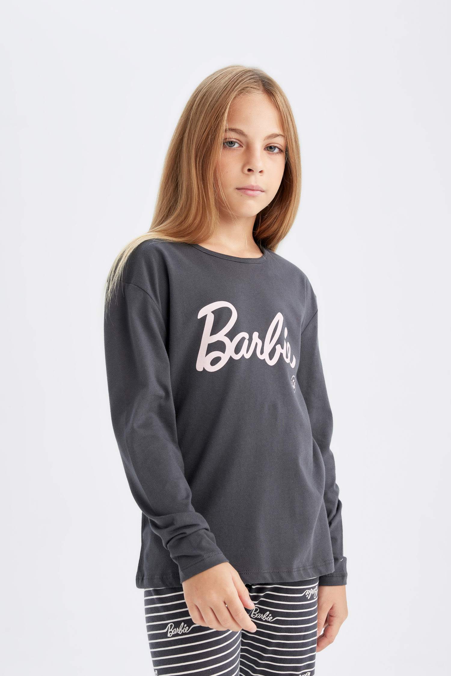 Girl Barbie 2 Piece Pajama Set