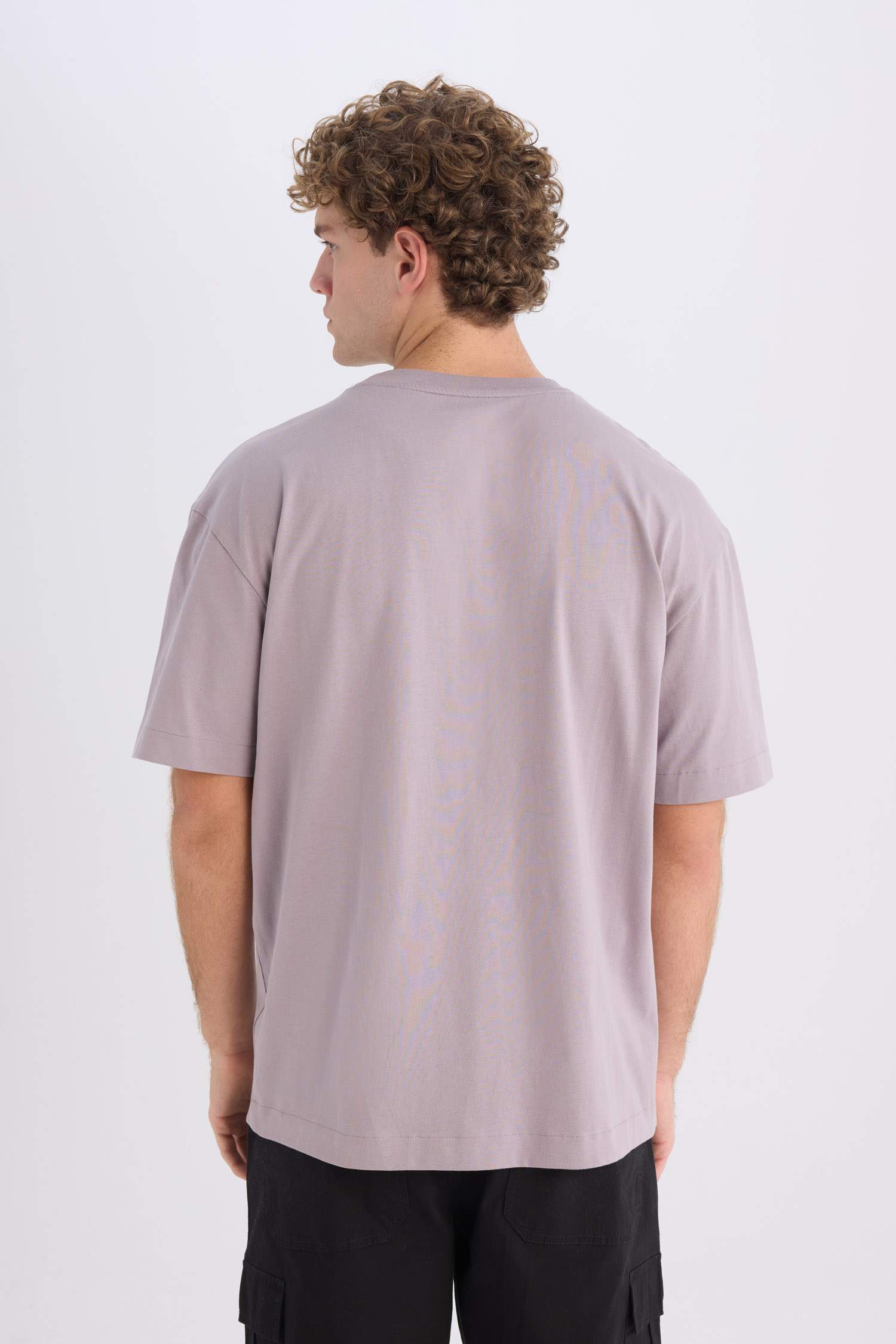 %100 Pamuk Boxy Fit Bisiklet Yaka Basic Düz Kısa Kollu Tişört