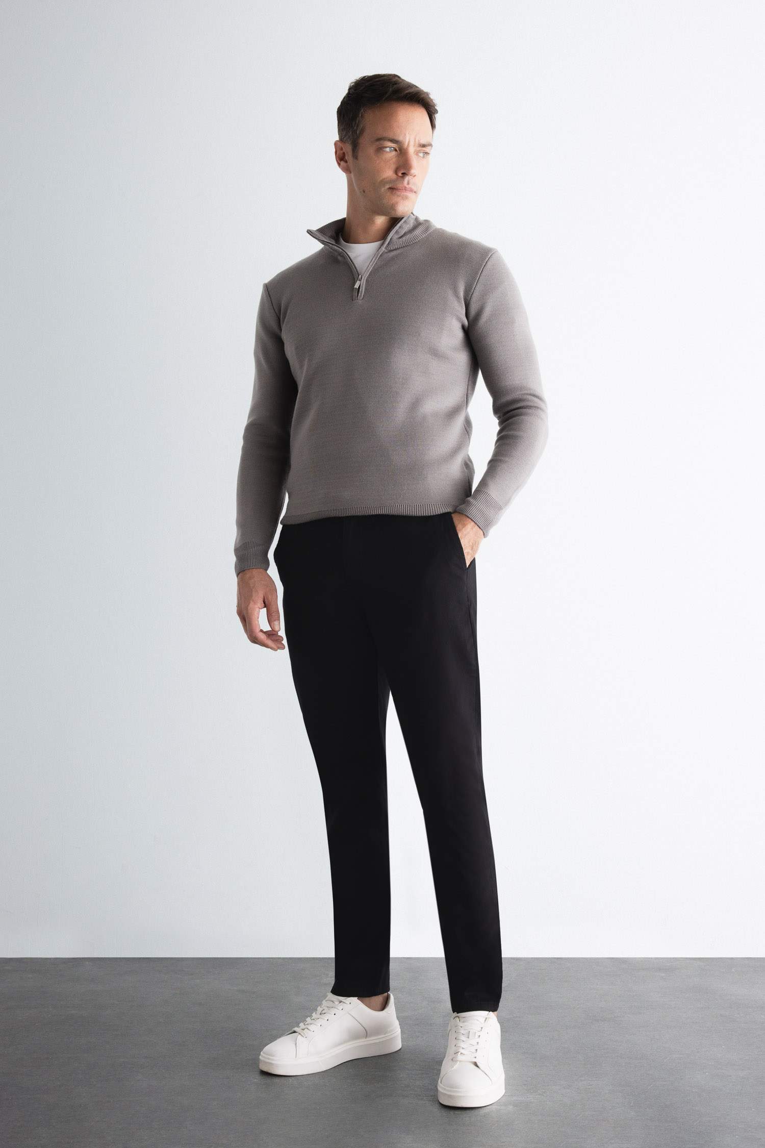 jogger Super Skinny Hem Cotton Trousers