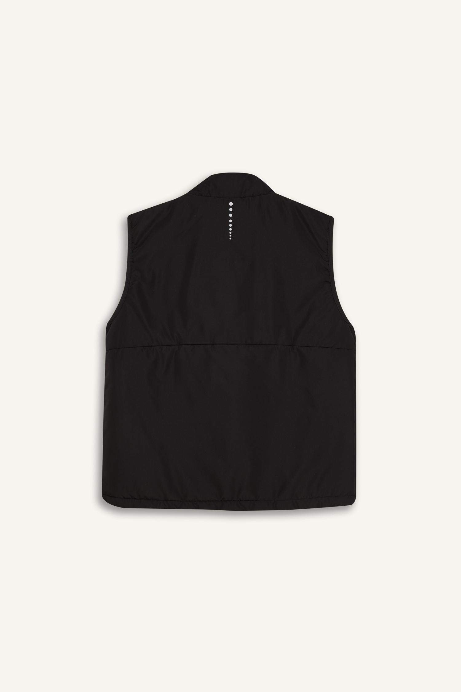 يلك نفخ رياضي قصة عادية بجيب مقاوم للماء من DeFactoFit