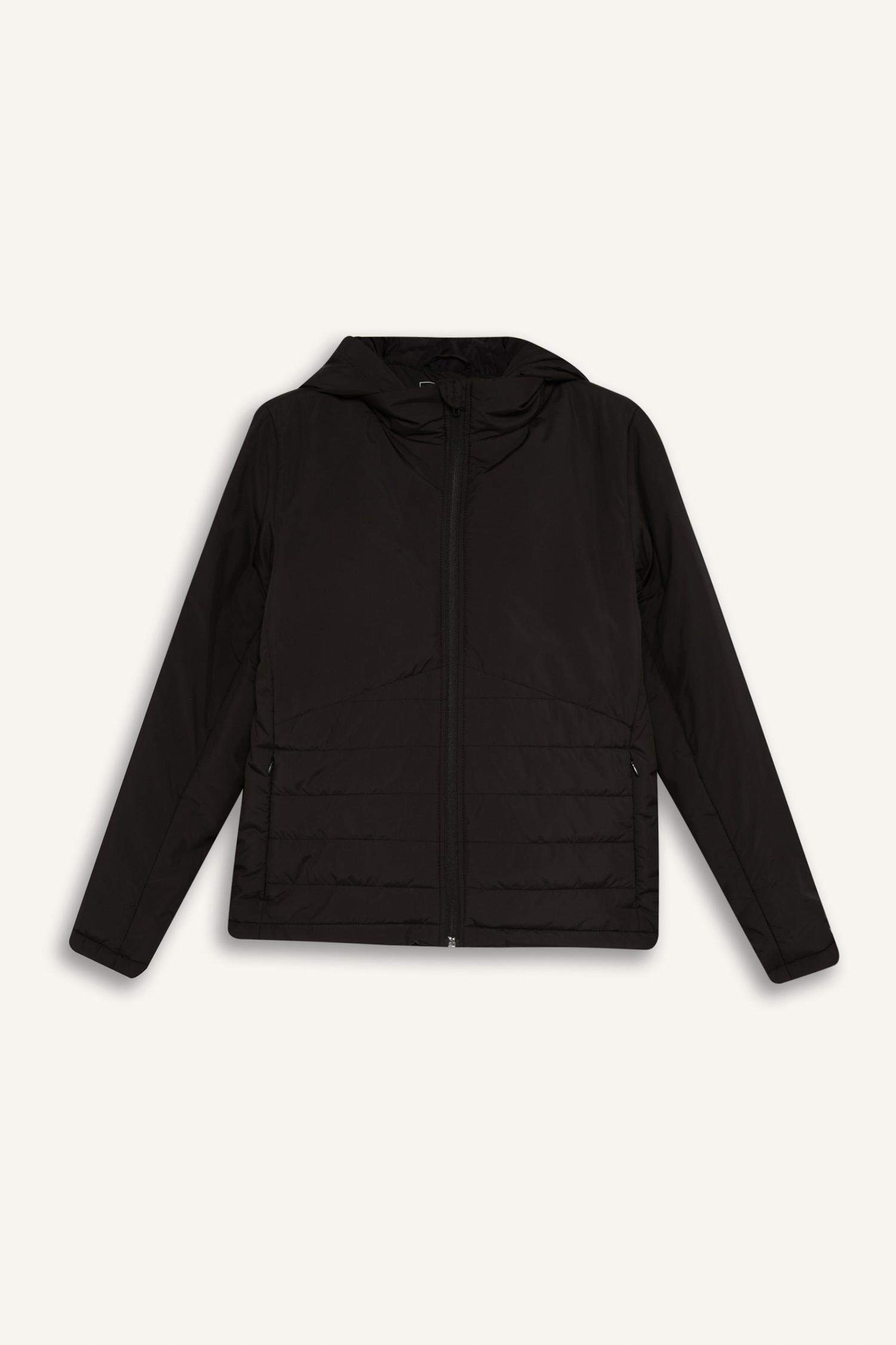 قمصلة نفخ قصة عادية بغطاء للرأس مقاوم للماء من DeFactoFit