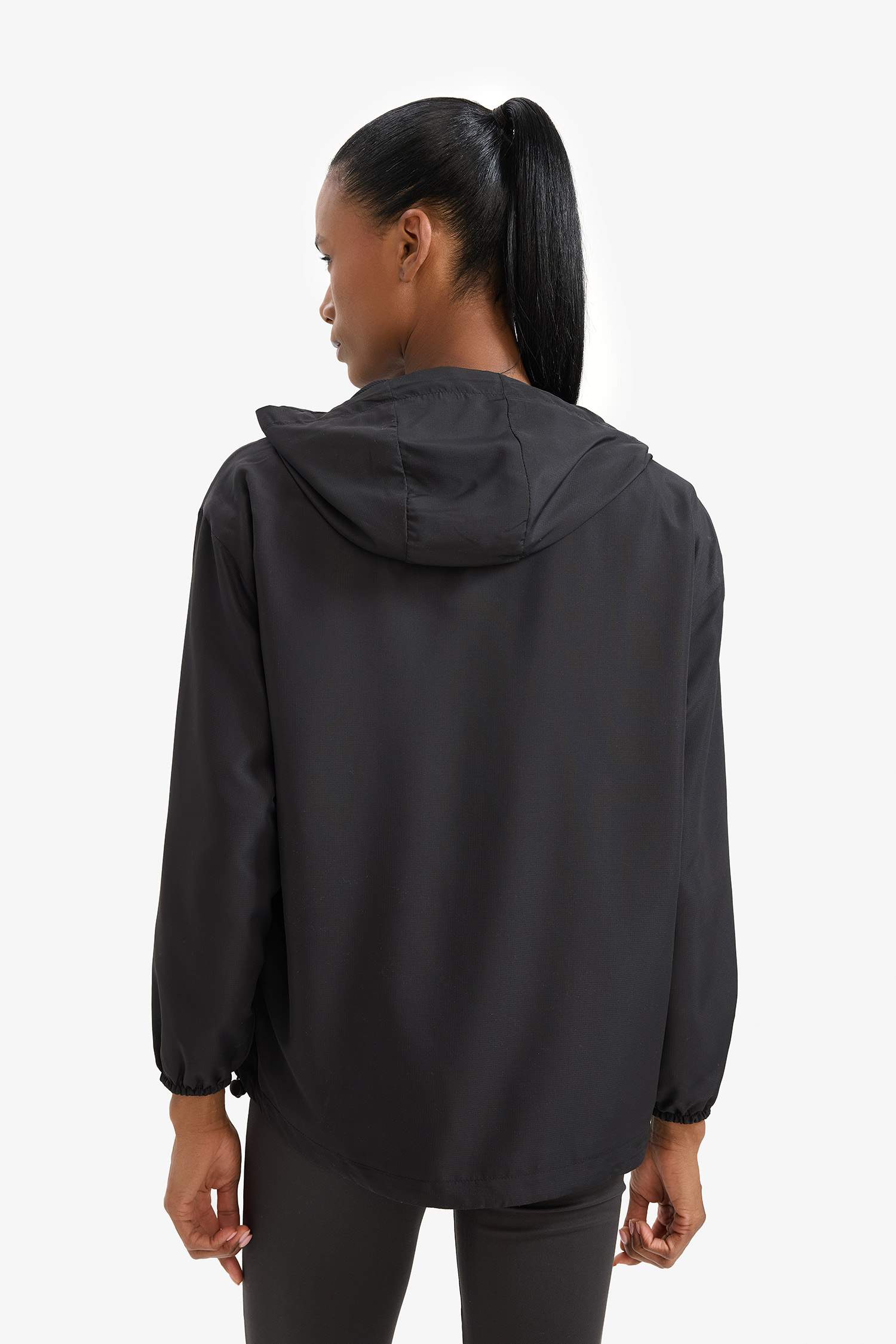 Su İtici Rüzgar Geçirmez Regular Fit Fermuarlı Cepli Esnek Dokulu Mevsimlik Baharlık Mont