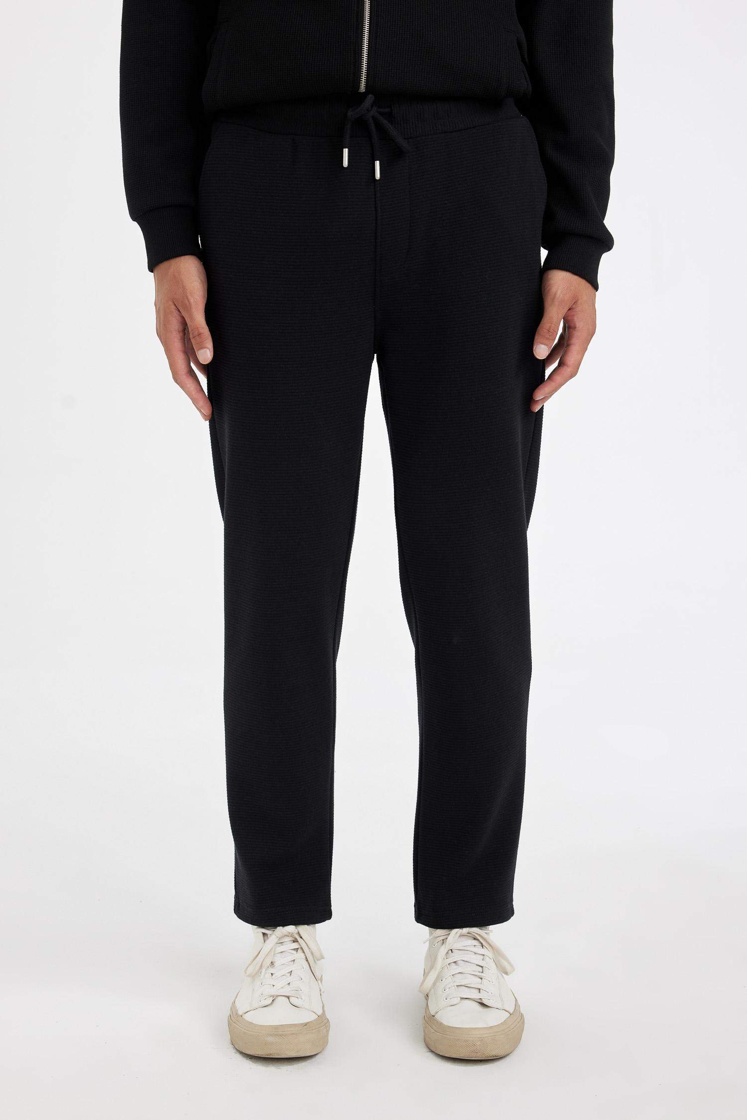 Eşofman Altı Slim Fit Dar Kesim Beli Bağcıklı Cepli Düz Paça 