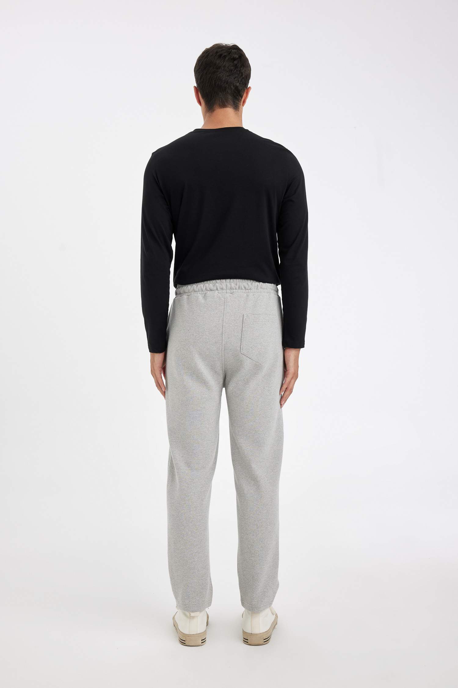 Eşofman Altı Slim Fit Dar Kesim Beli Bağcıklı Cepli Düz Paça