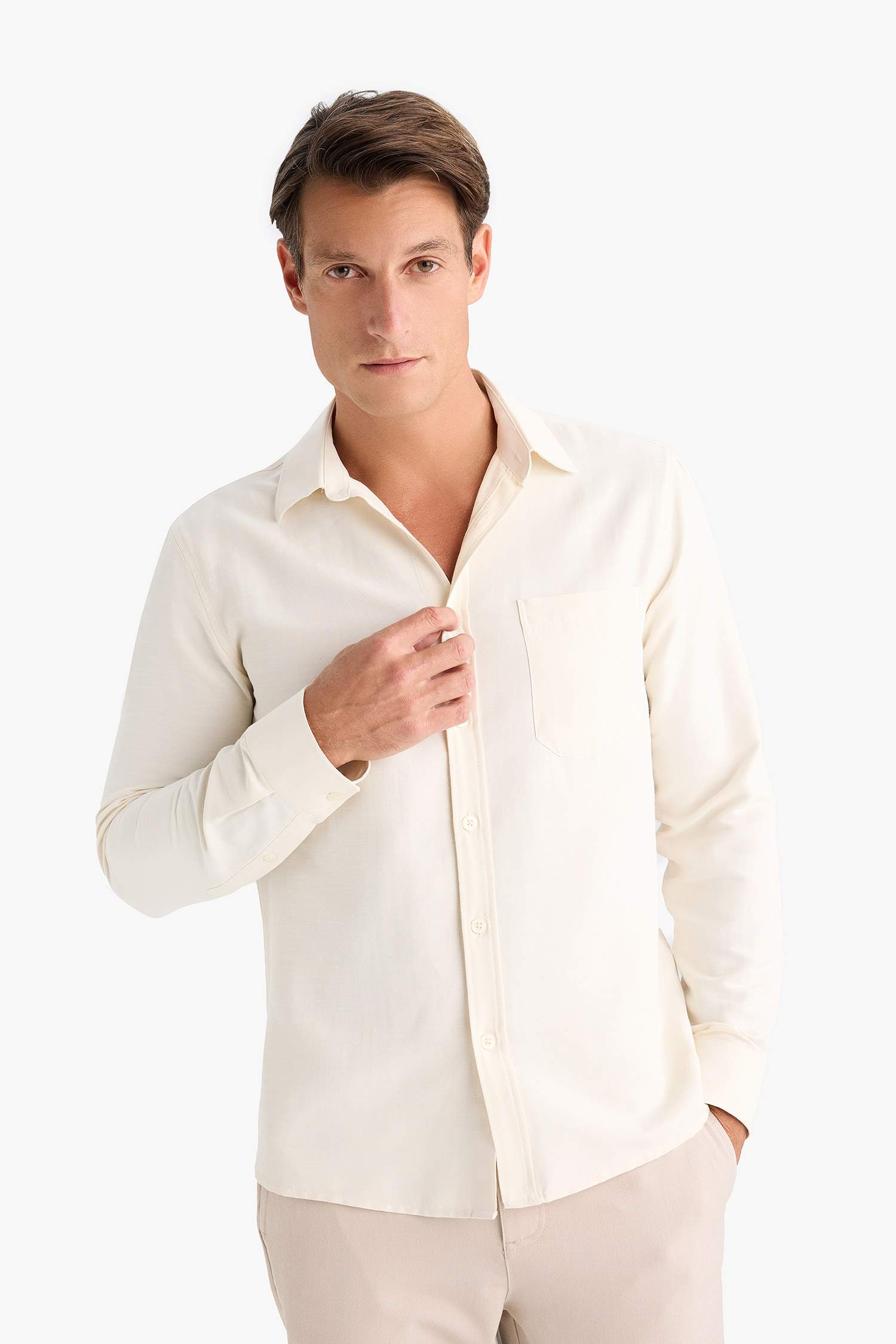 Chemise slim en coton à manches longues