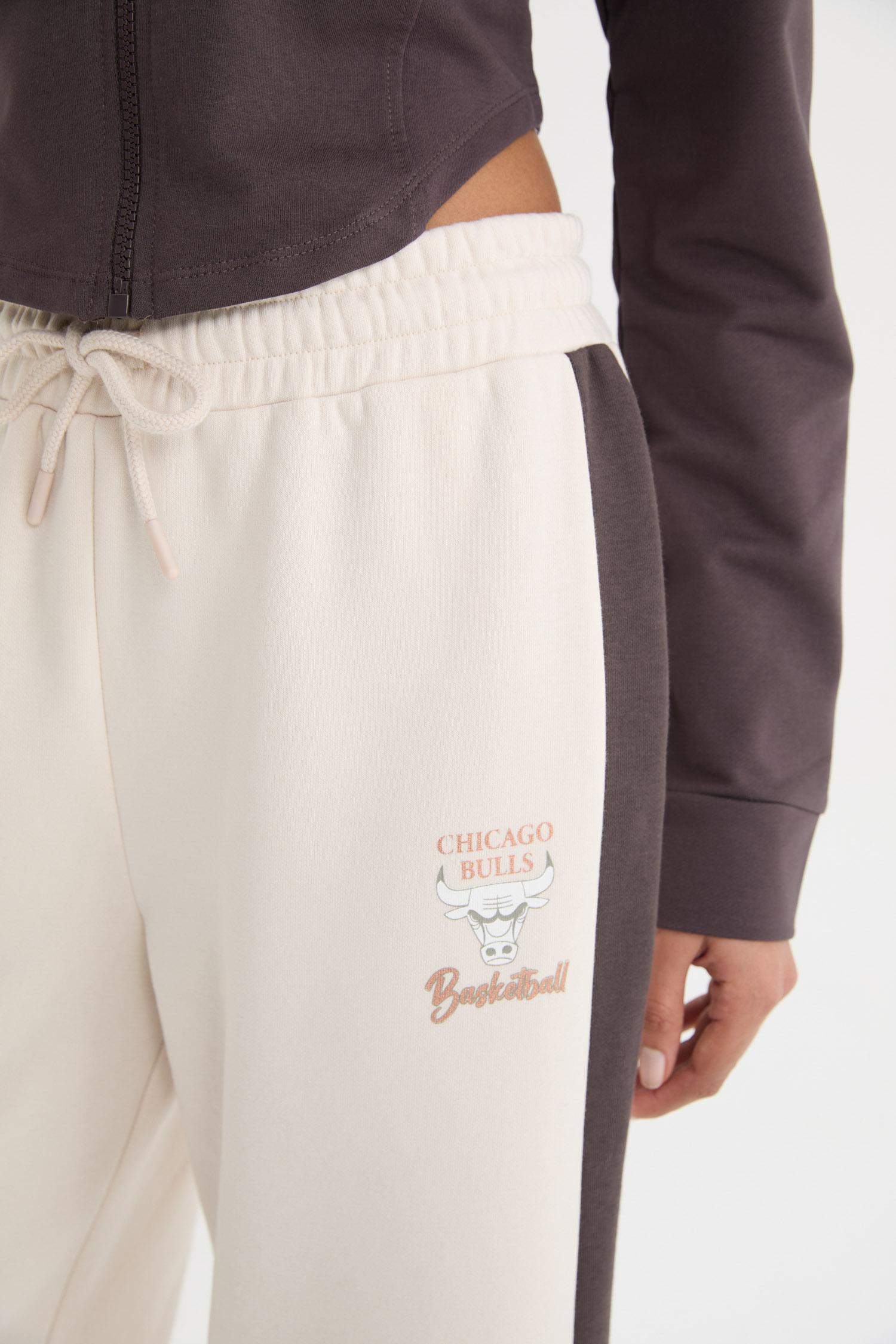 NBA Chicago Bulls Wide Leg Geniş Paça Standart Boy Eşofman Altı