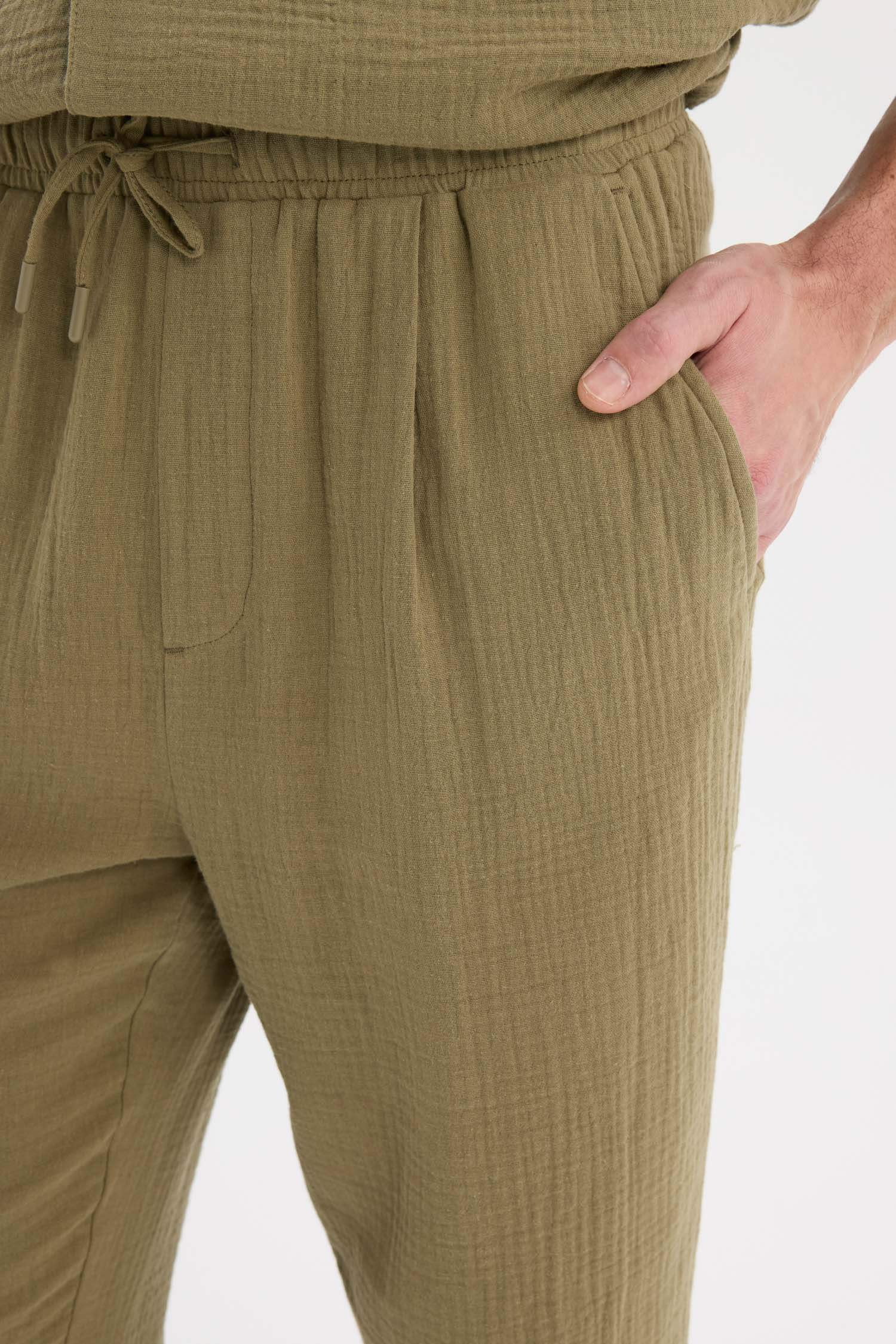 %100 Pamuk Relax Fit Rahat Kesim Yazlık Müslin Kısa Paça Pamuklu Jogger Pantolon