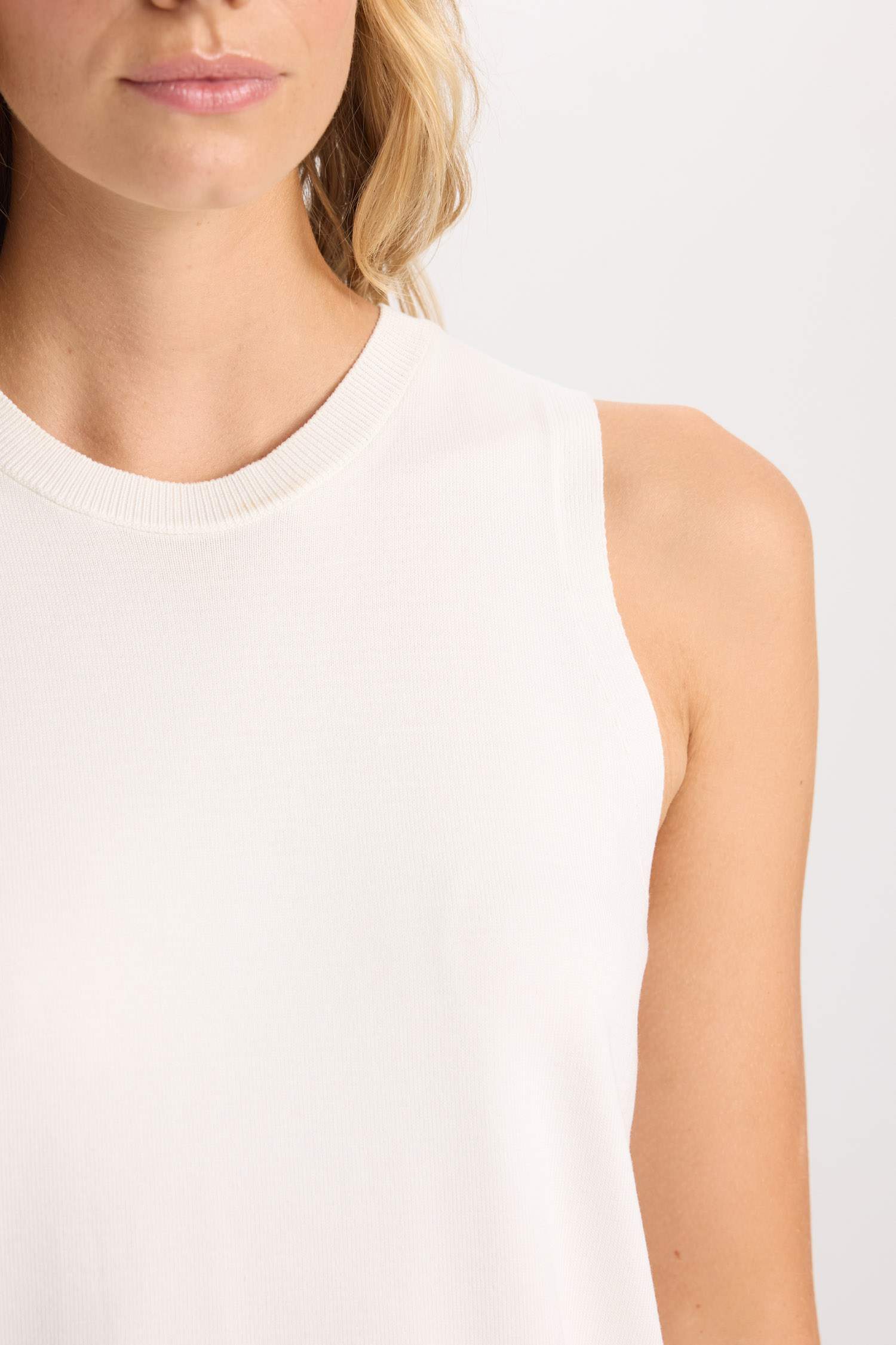 Fitted Bisiklet Yaka Kolsuz Basic Düz Triko Kazak