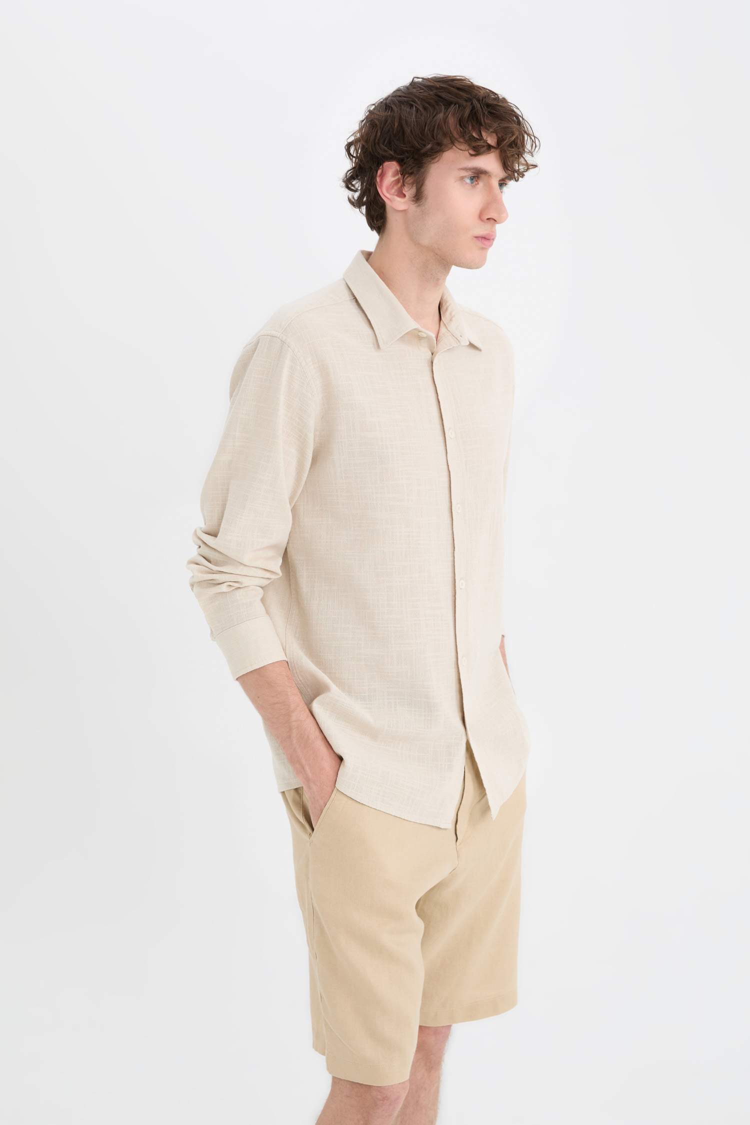 Рубашка стандартного кроя