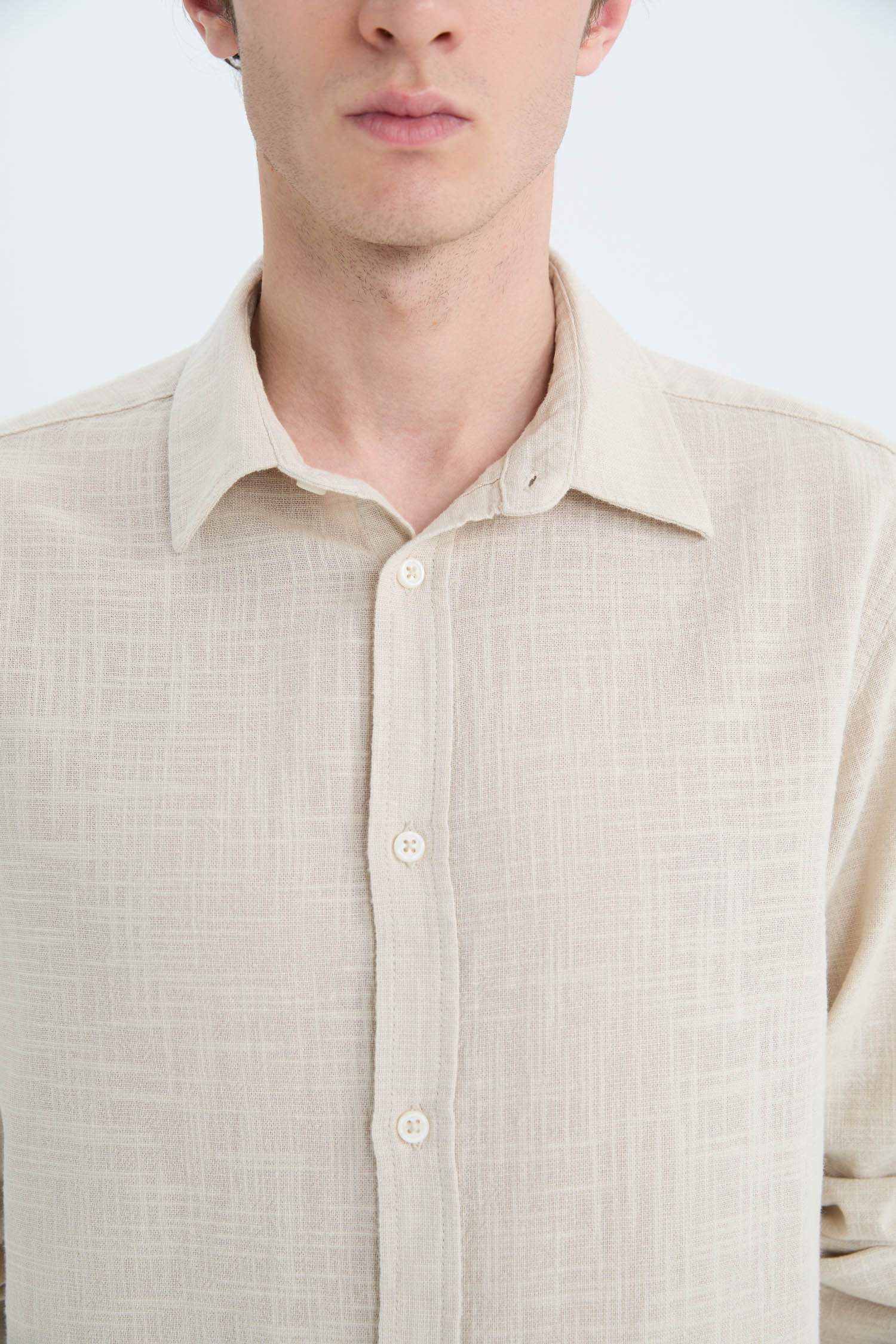 Рубашка стандартного кроя