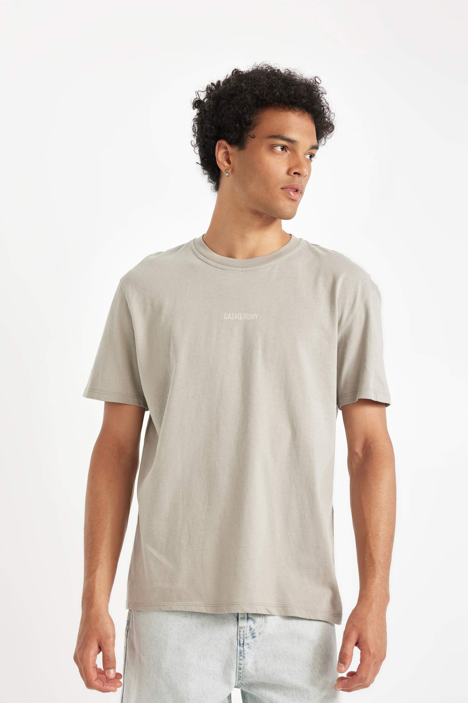 дөңгелек жаға слоган Қысқа жеңді футболка