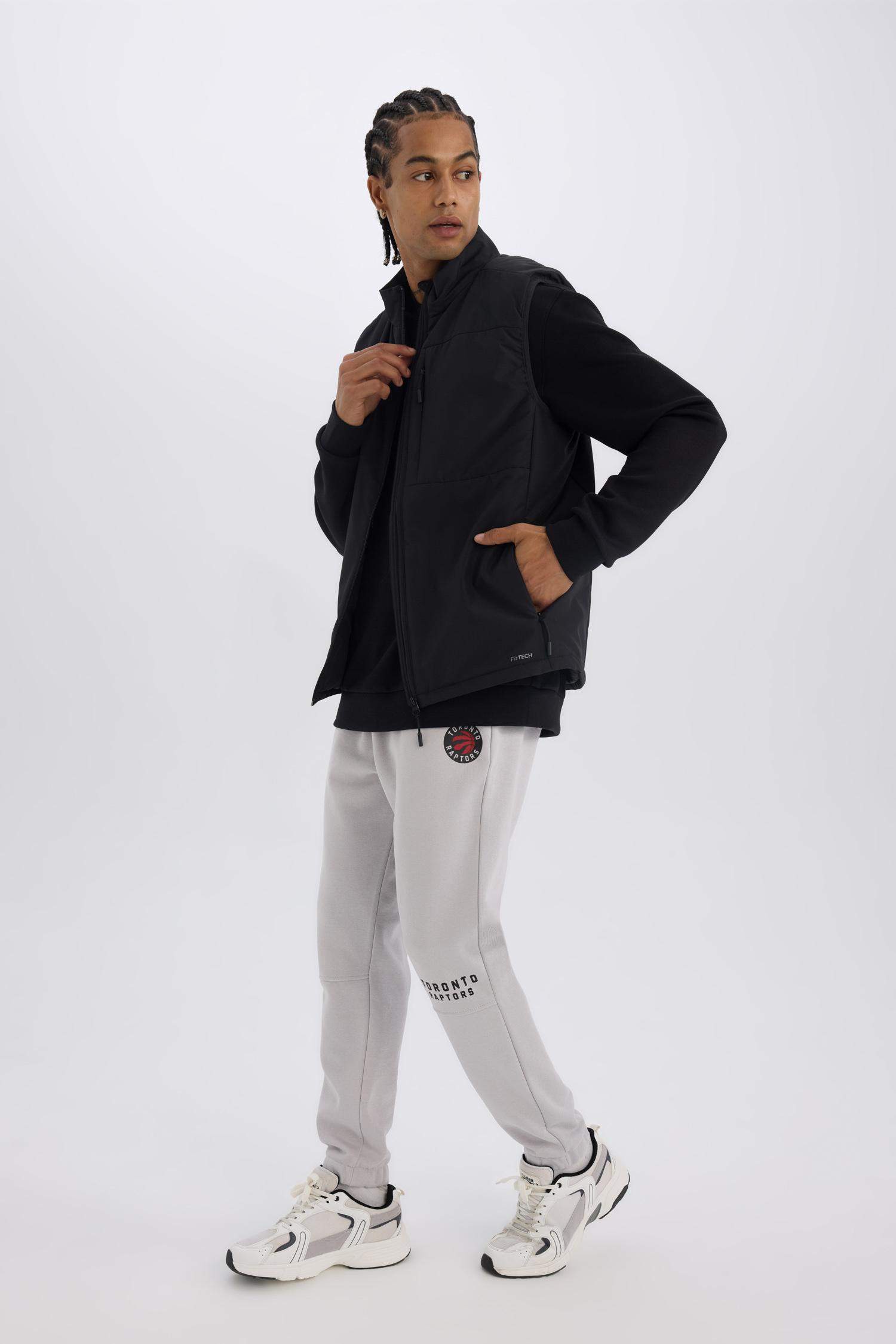 DeFactoFit Su İtici Regular Fit Dokuma Yelek