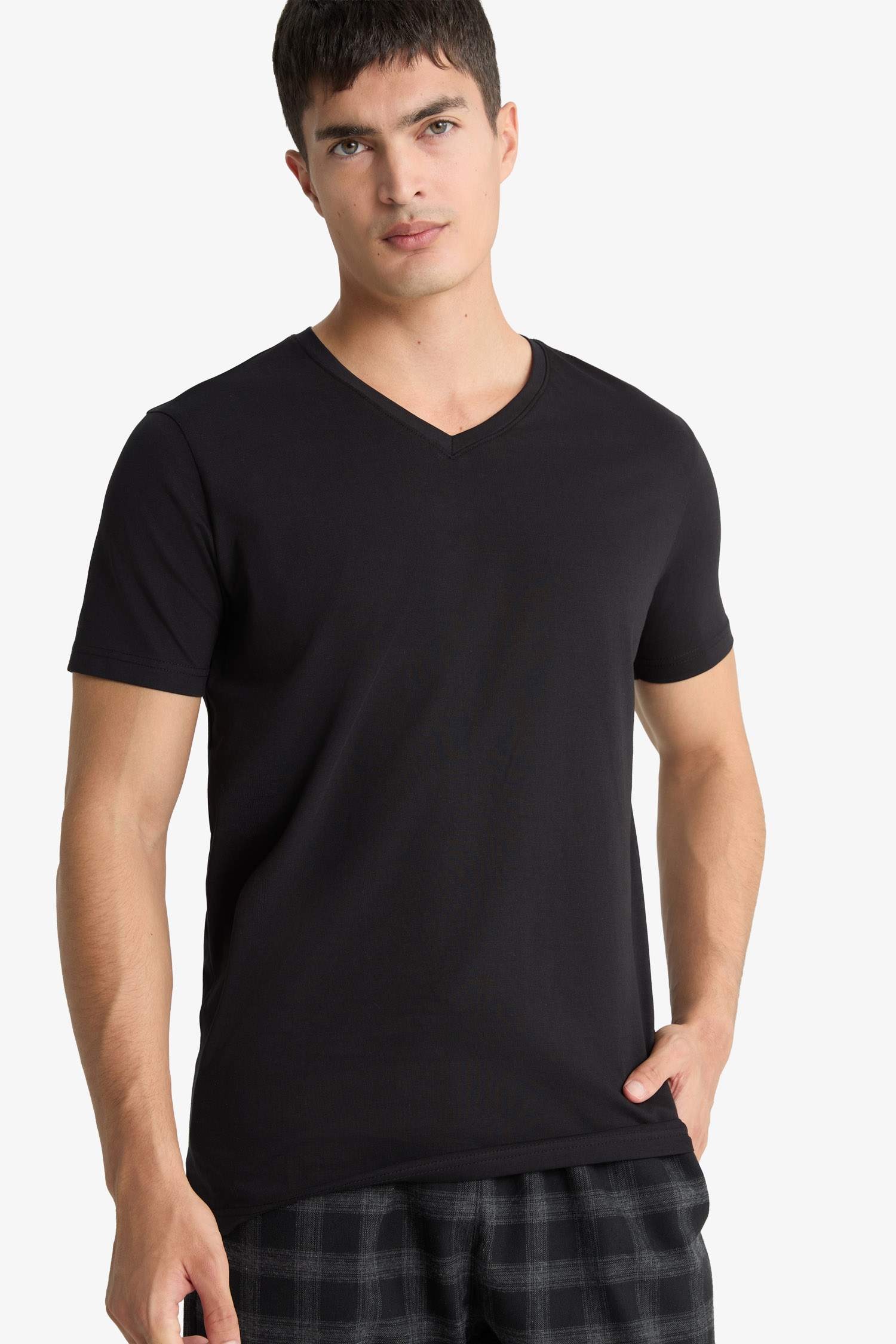 بلوزة سليم فيت بياخة V