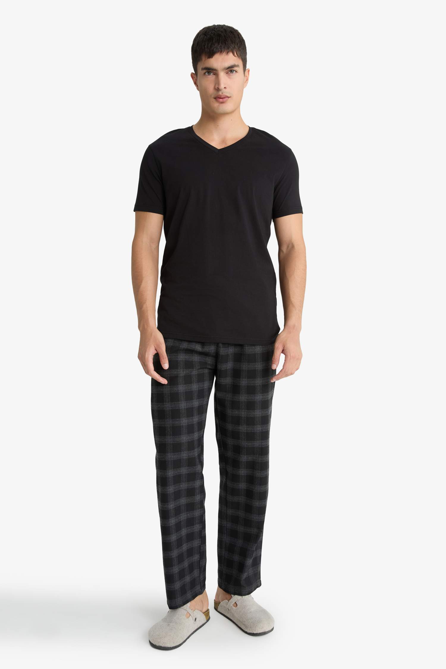 بلوزة سليم فيت بياخة V