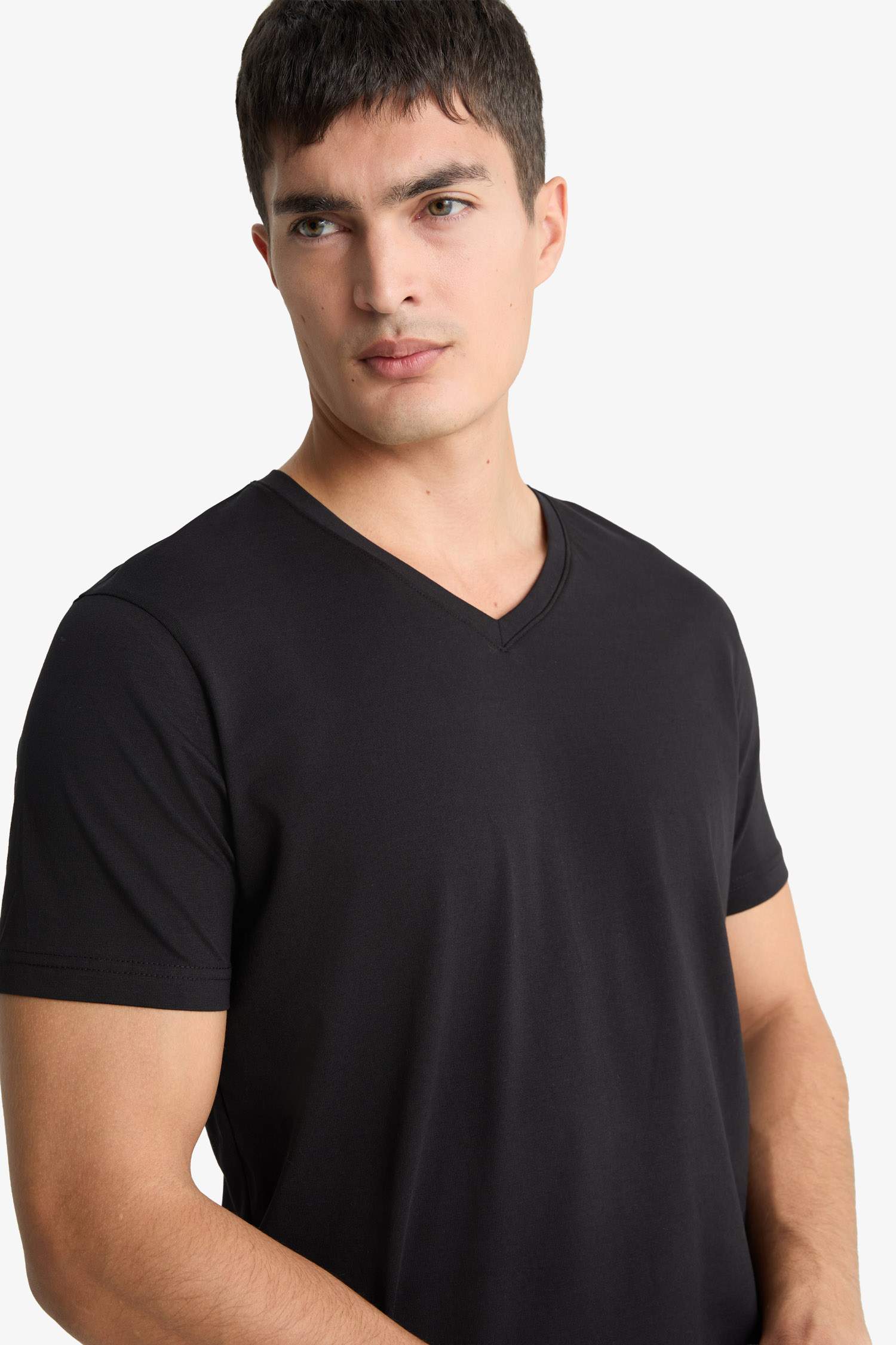 بلوزة سليم فيت بياخة V