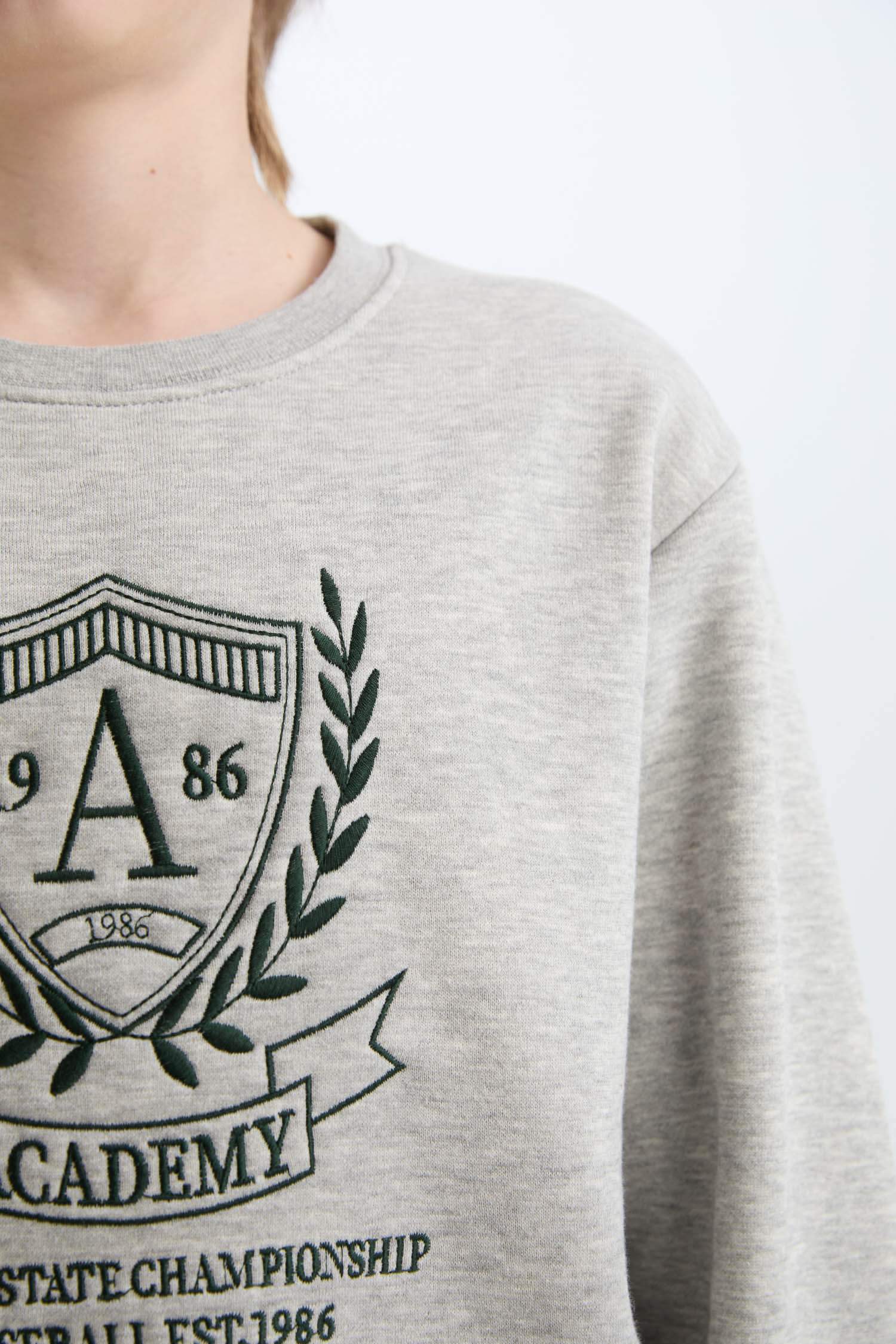 Erkek Çocuk Bisiklet Yaka Baskılı İçi Yumuşak Tüylü Sweatshirt