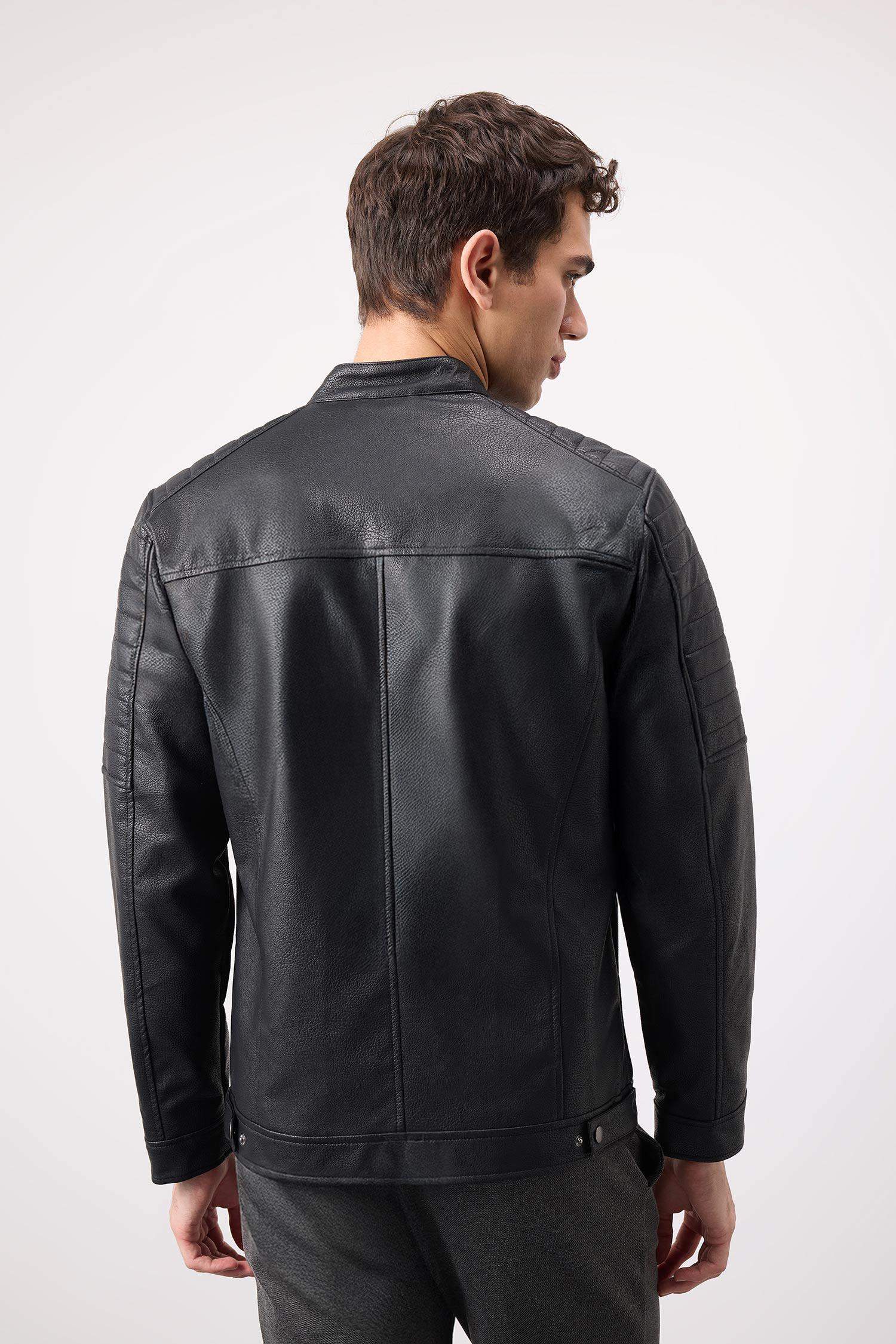 Su İtici Slim Fit Dar Kesim Dik Yaka Fermuarlı Cepli Suni Deri Mont