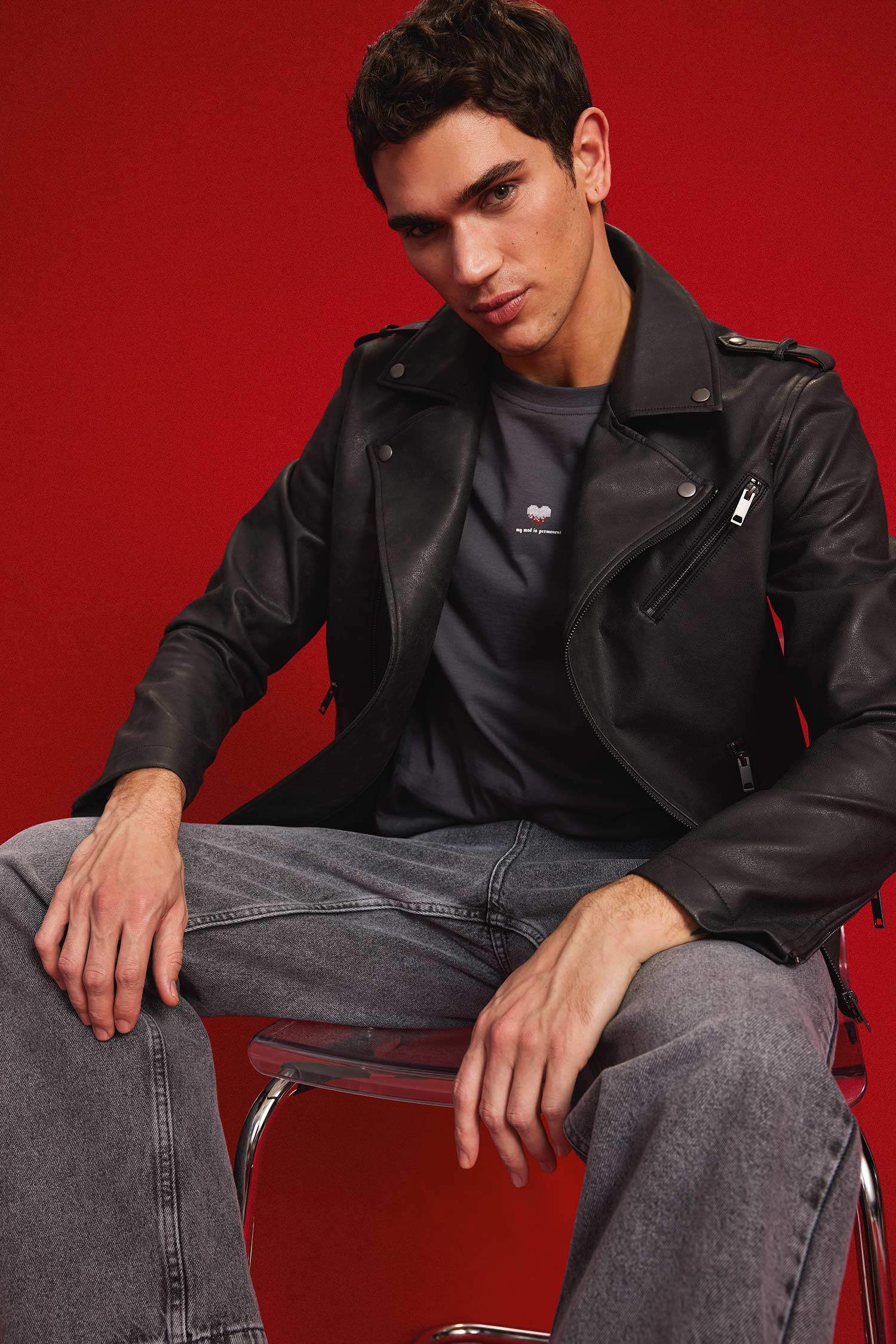 Su İtici Gömlek Yaka Fermuarlı Cepli Omuz Detaylı Suni Deri Mont