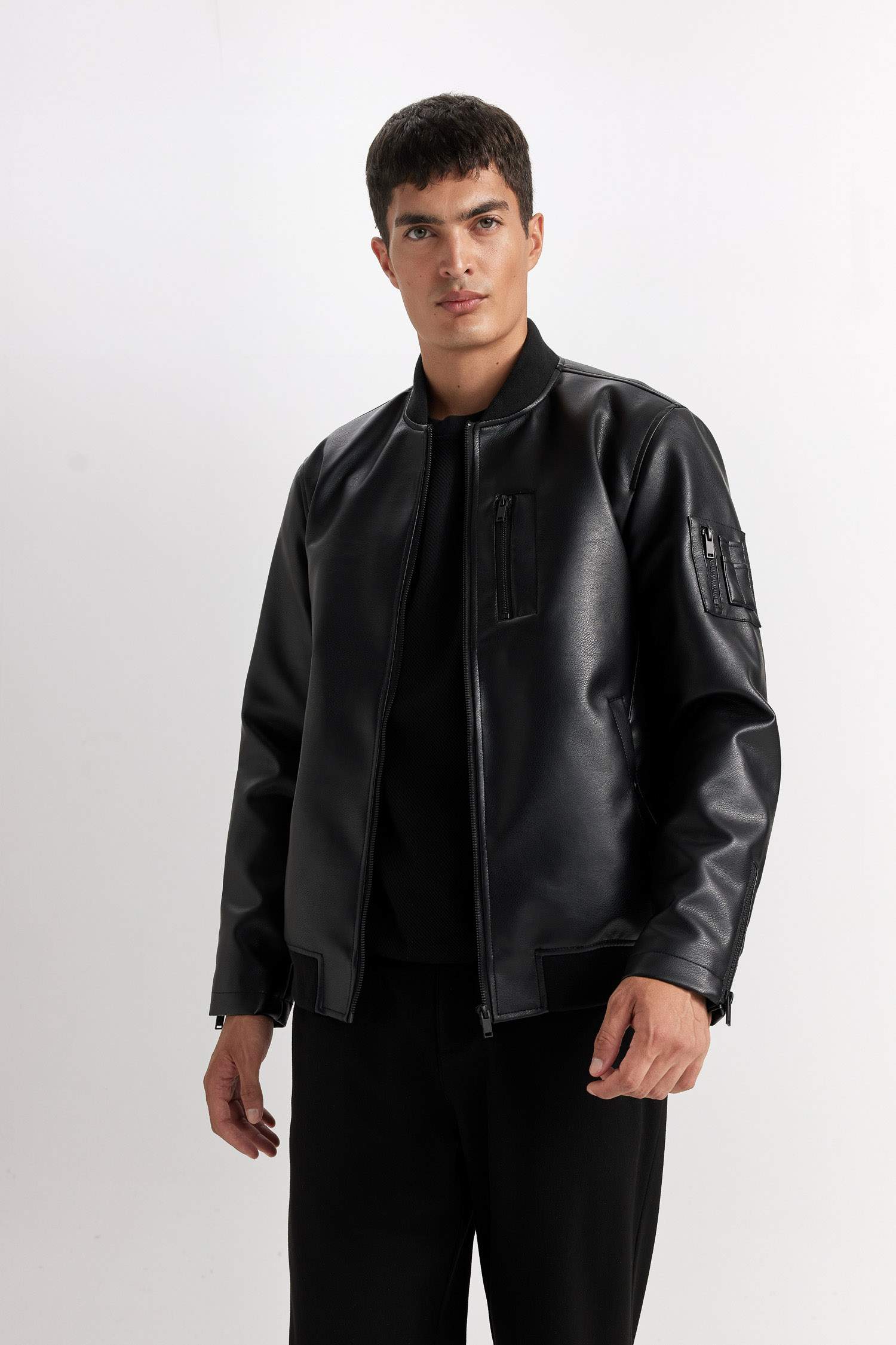 Su İtici Bomber Kolej Yaka Fermuarlı Cepli Suni Deri Mevsimlik Mont