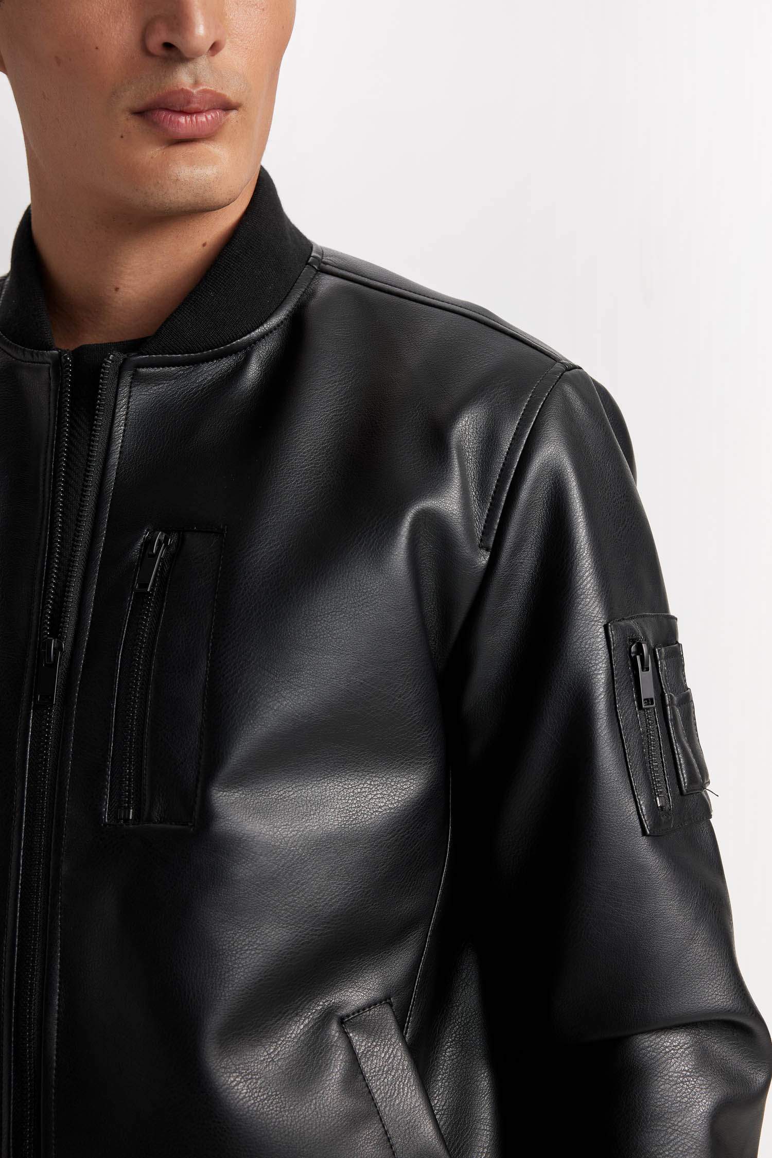 Su İtici Bomber Kolej Yaka Fermuarlı Cepli Suni Deri Mevsimlik Mont