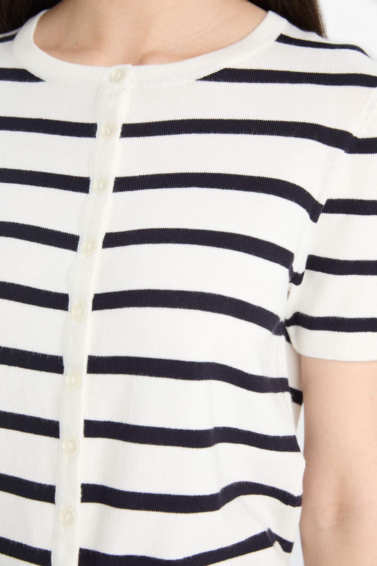 Regular Fit Bisiklet Yaka Çizgili Kısa Kollu Triko Hırka