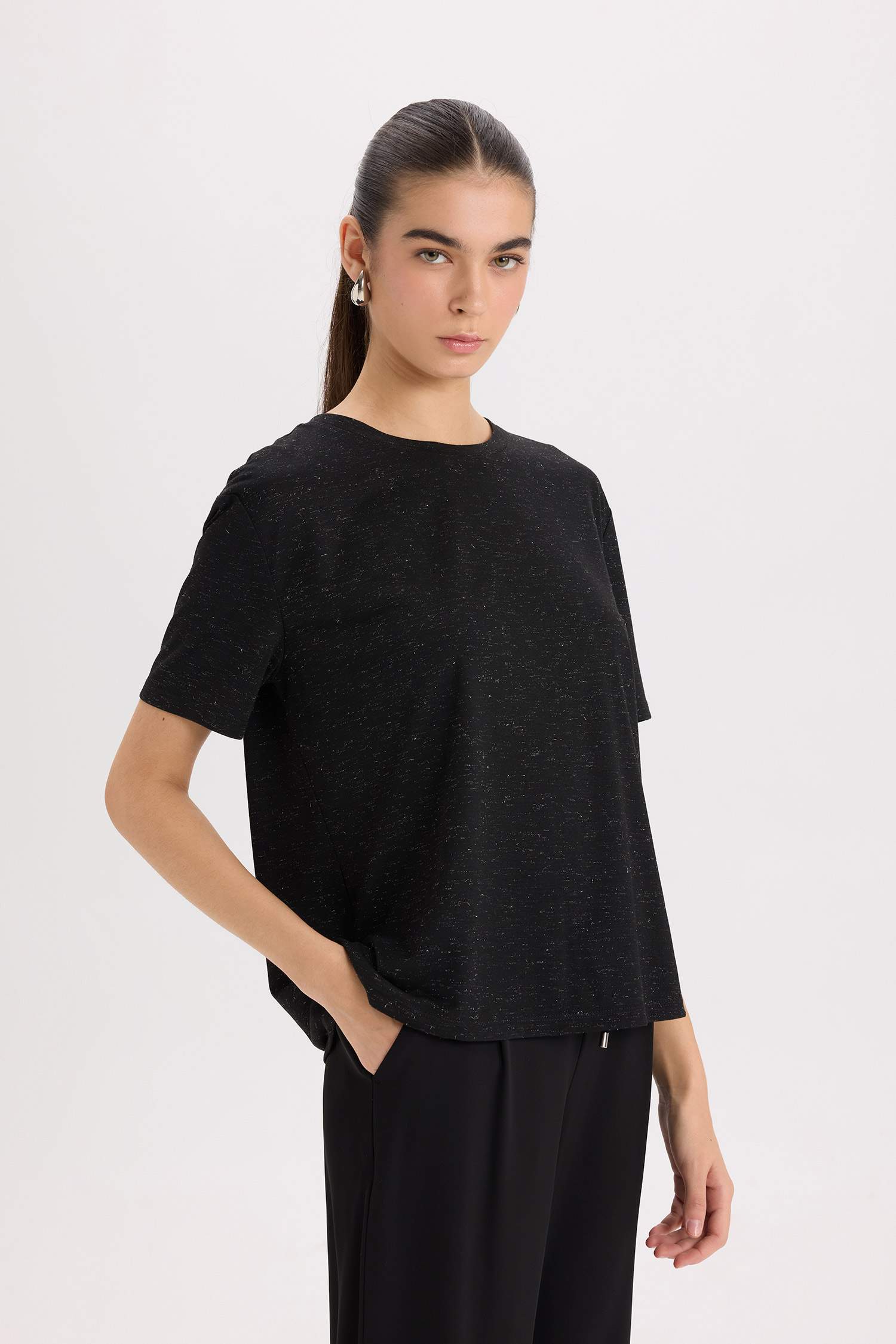 Relax Fit Crew Neck Short Sleeve T-Shirt