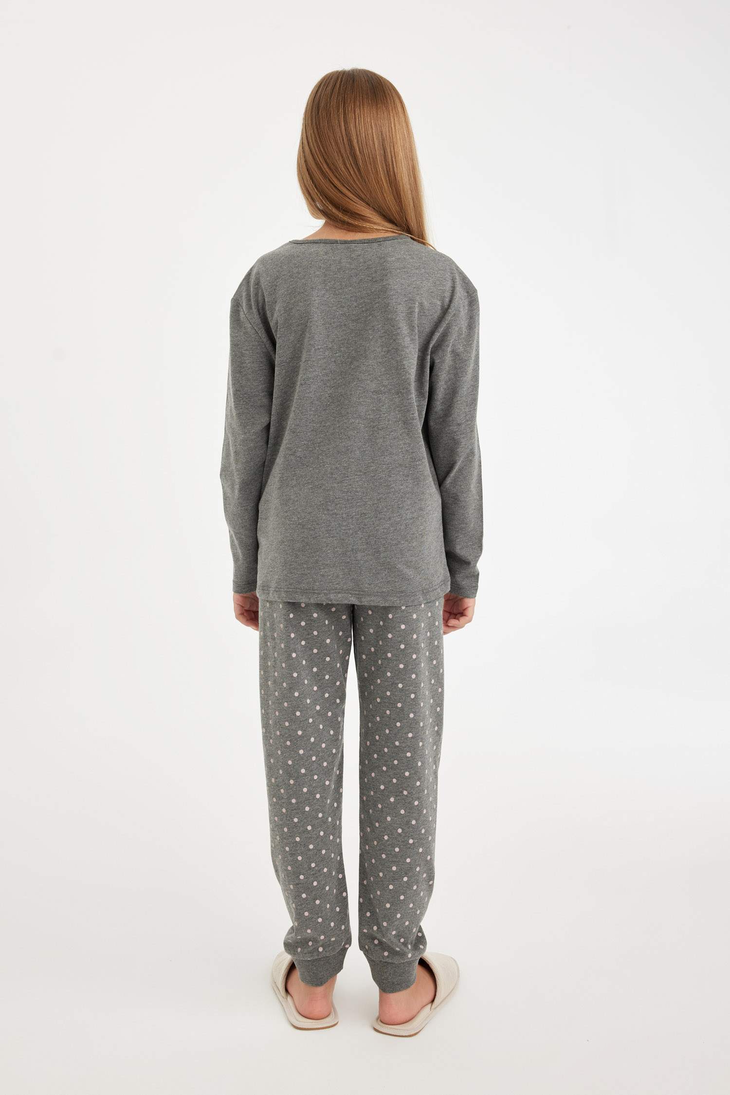 Kız Çocuk Pijama Takımı Baskılı Uzun Kollu Üst Beli Lastikli Uzun Alt