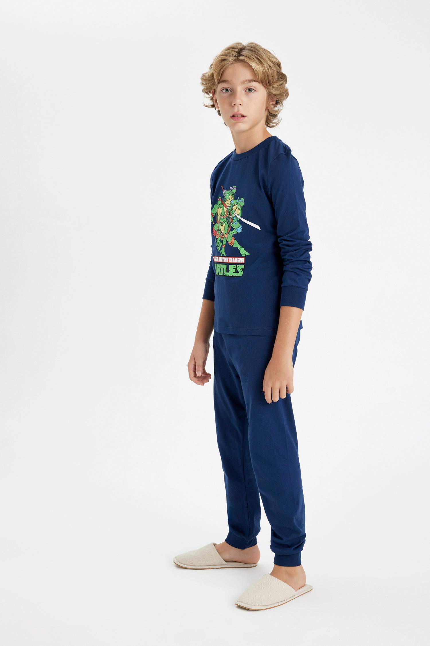 طقم بيجاما اولادي قصة عادية من تيتريس - قطعتين