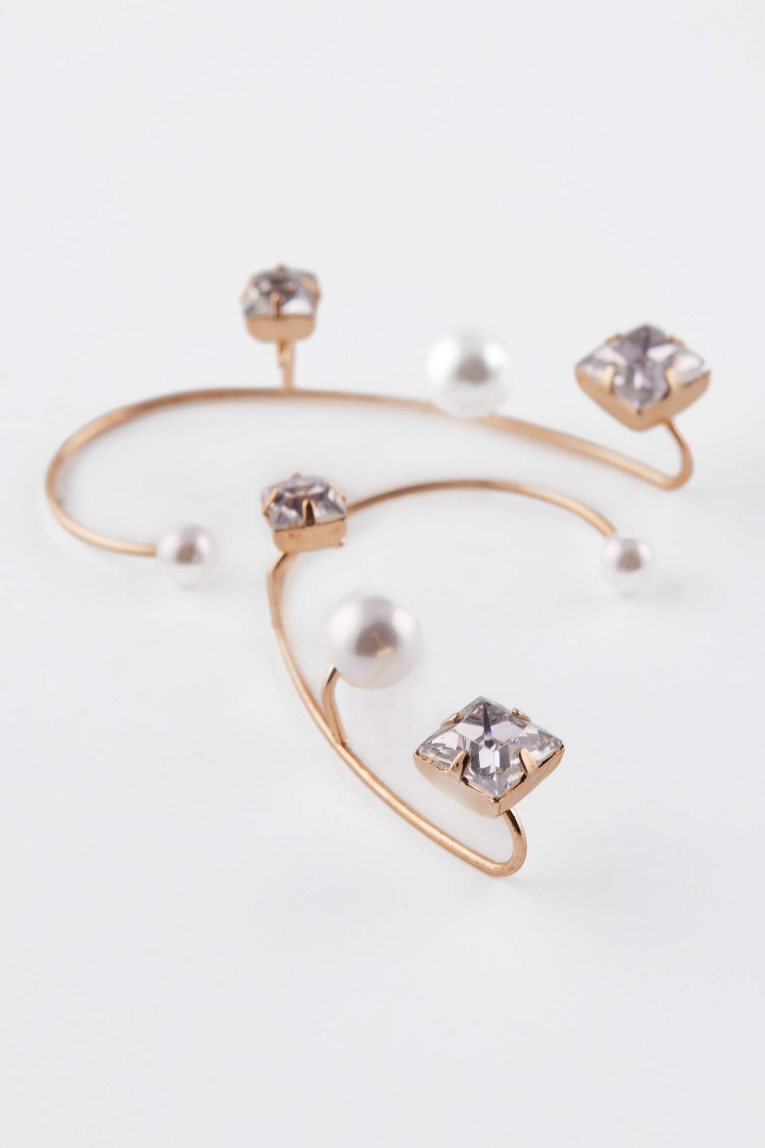 تراجي نسائي