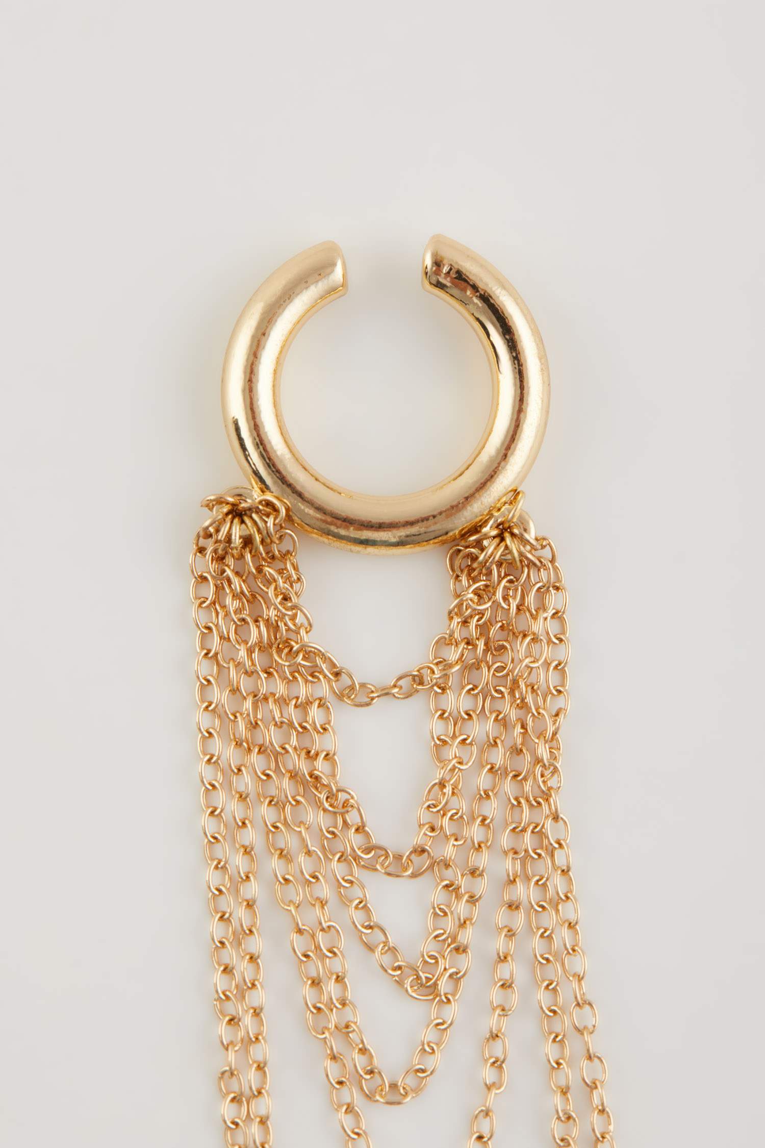 تراجي نسائي ذهبي