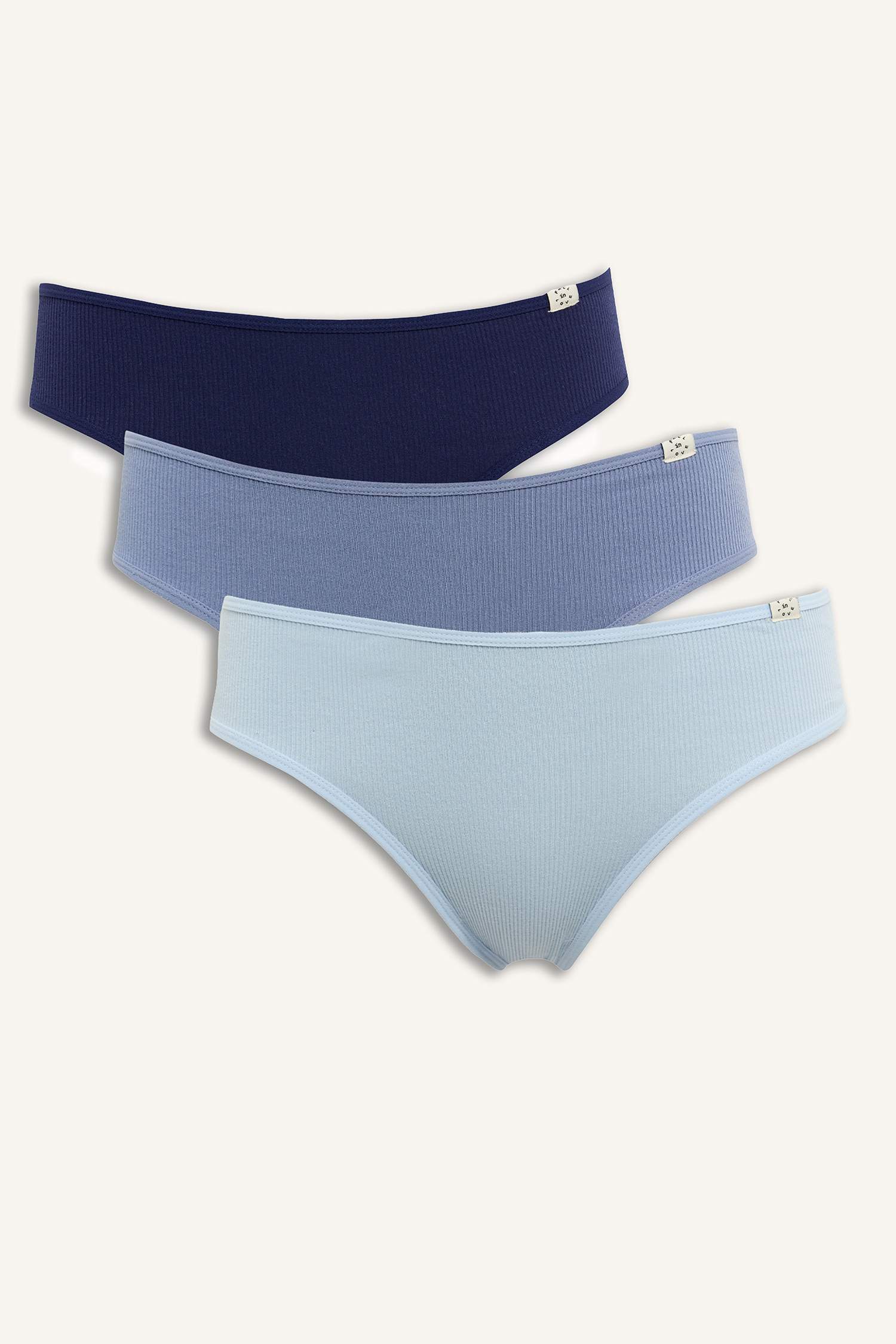 Рибана трусы-брифы, 3 штуки - Fall in Love