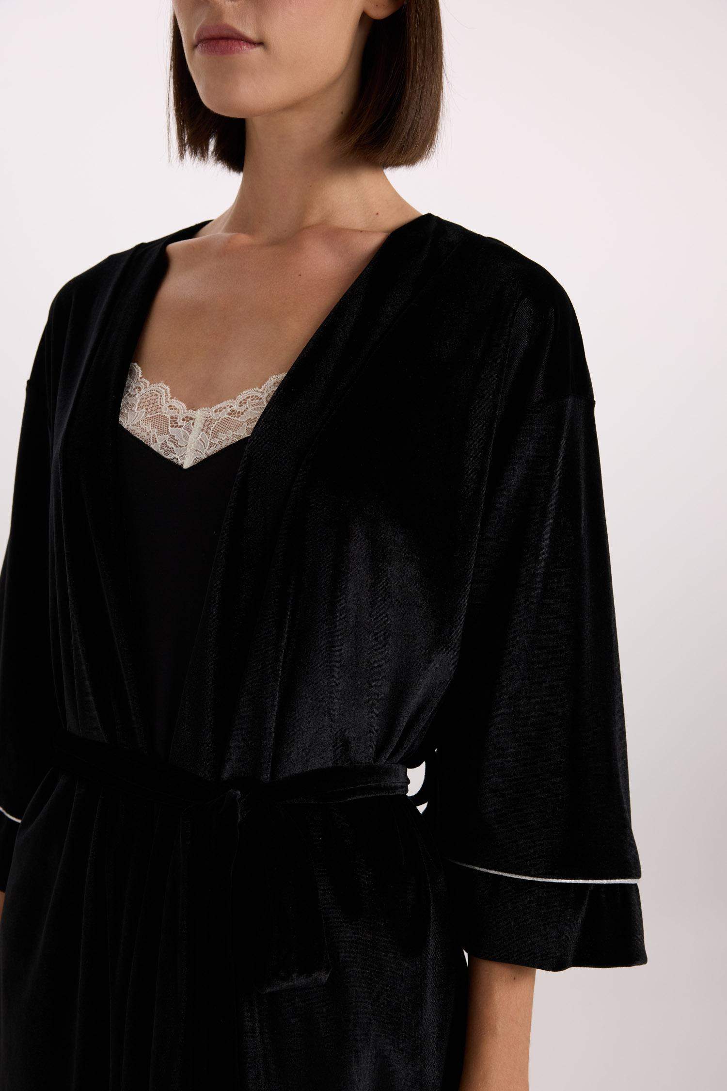 Regular Fit Wrap Yaka Kadife Yarım Kol Sabahlık-Fall in Love