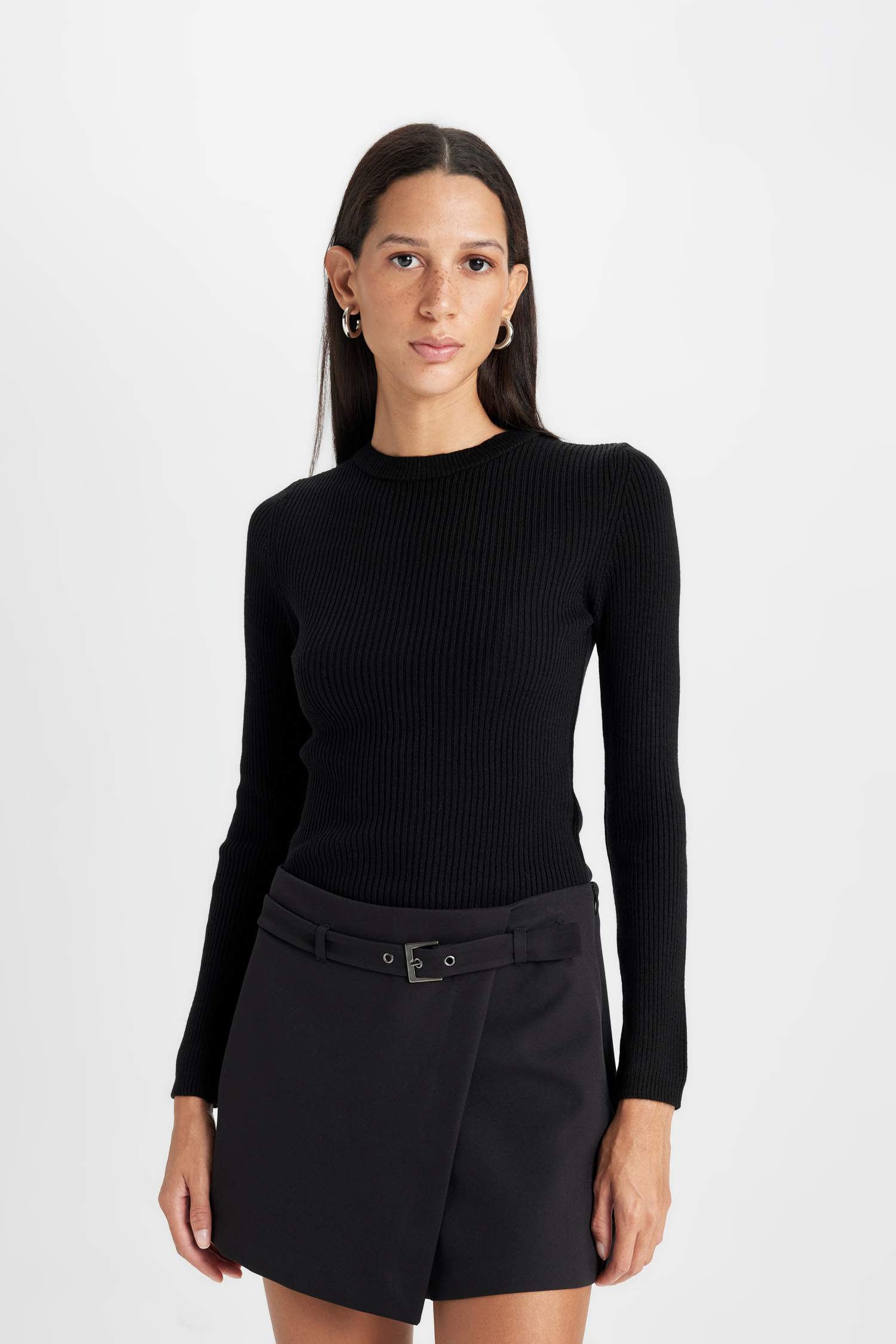 A Cut High waist Asymmetric Shorts