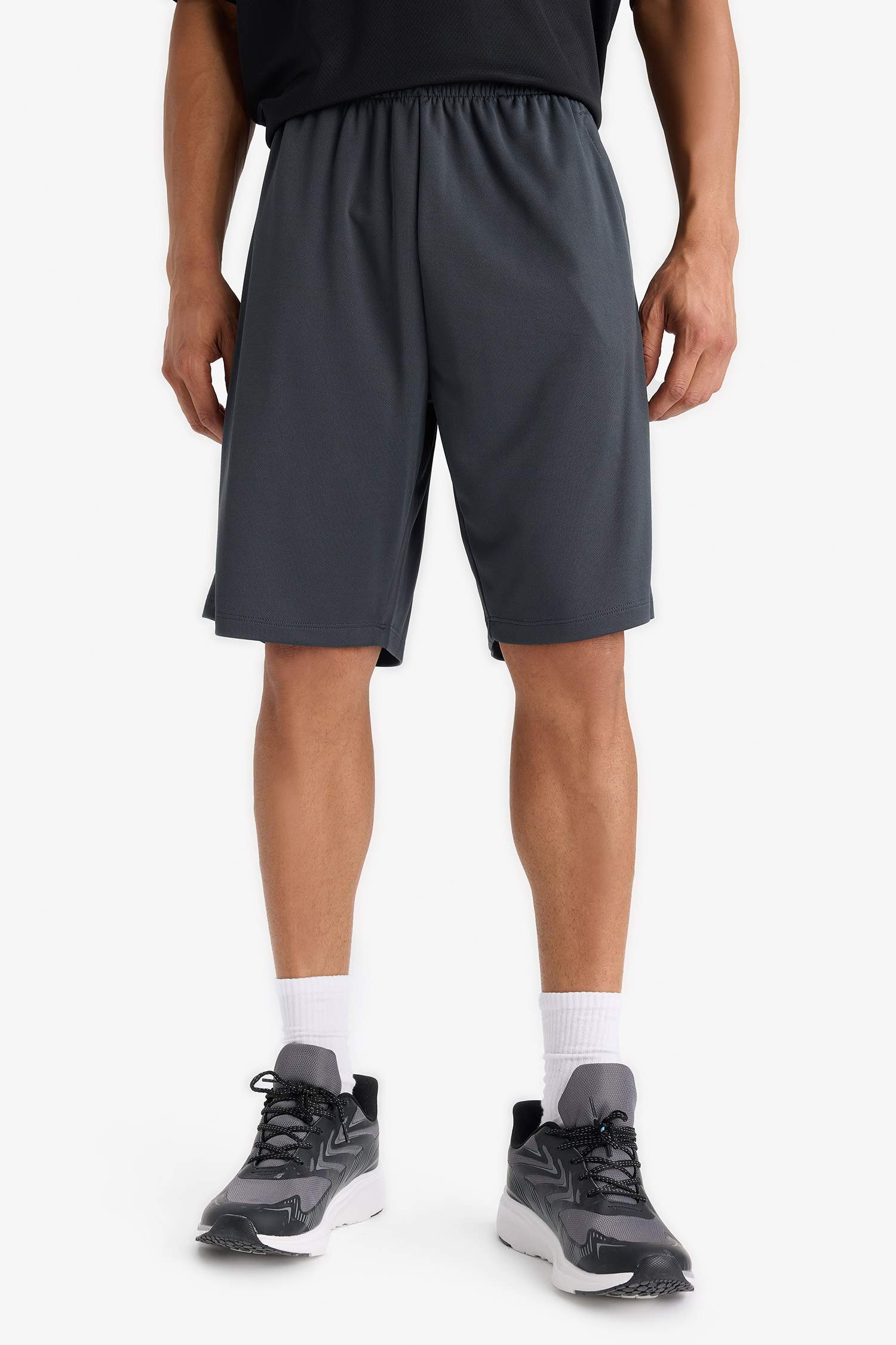 Short de sport à coupe standard de DeFactoFit