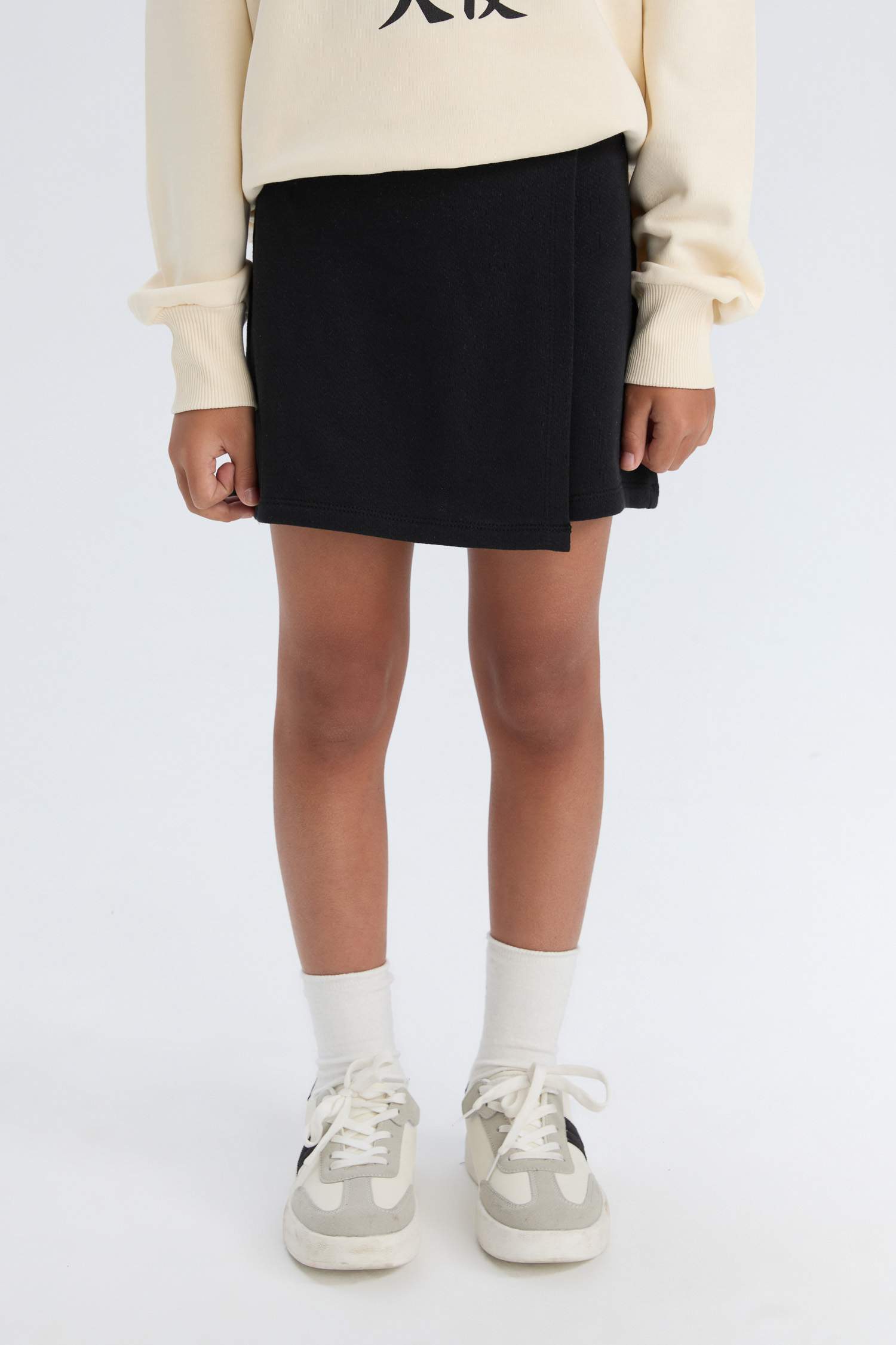 Kız Çocuk 2'li Takım Baskılı Sweatshirt Şort Etek